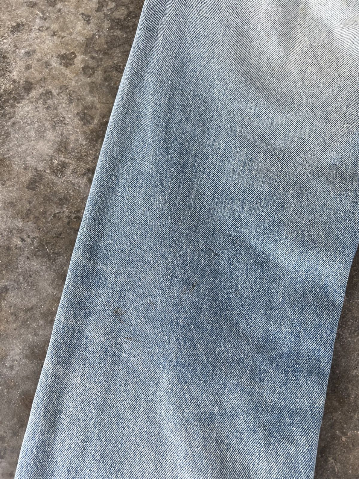 Jean × Levi's Vintage Levis 501 distressed patches Jean Size US 30 / EU 46 - 15 Thumbnail