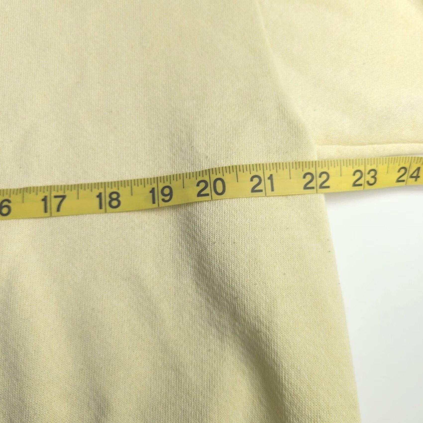 Jerzees VINTAGE 90s Women’s Crewneck Sweatshirt L Made in USA Grandma Bear Sweatshirt, Yellow, PUllover, Long Sleeve, Cotton, 90s, Women Size L / US 10 / IT 46 - 6 Thumbnail