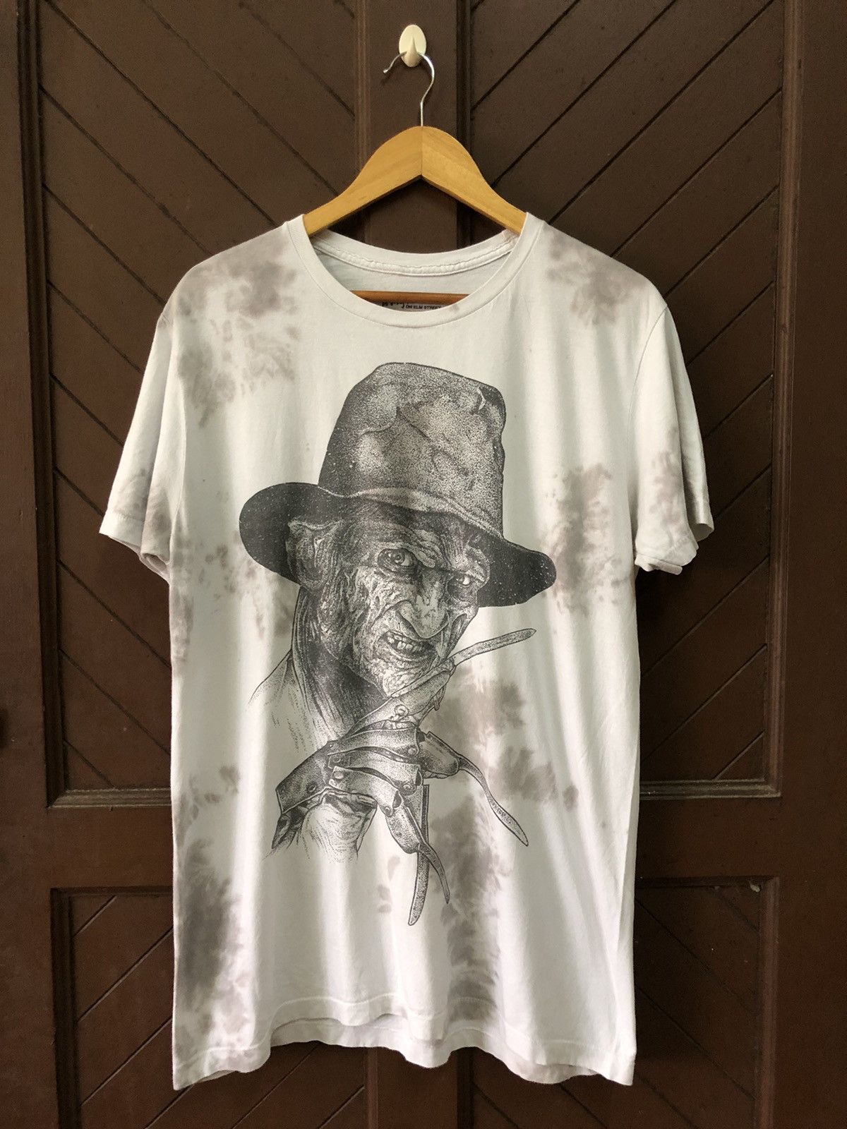 Expert Horror Movie A Nightmare on Elm Street Freddy Krueger Tee Size US M / EU 48-50 / 2 - 1 Thumbnail