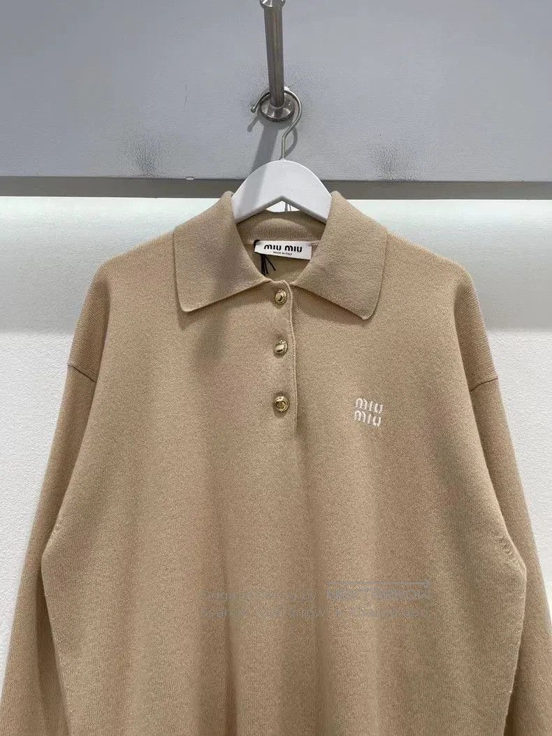 Miu Miu Miu Miu Beige Cashmere Knit Long Sleeve Polo. Size US M / EU 48-50 / 2 - 3 Thumbnail