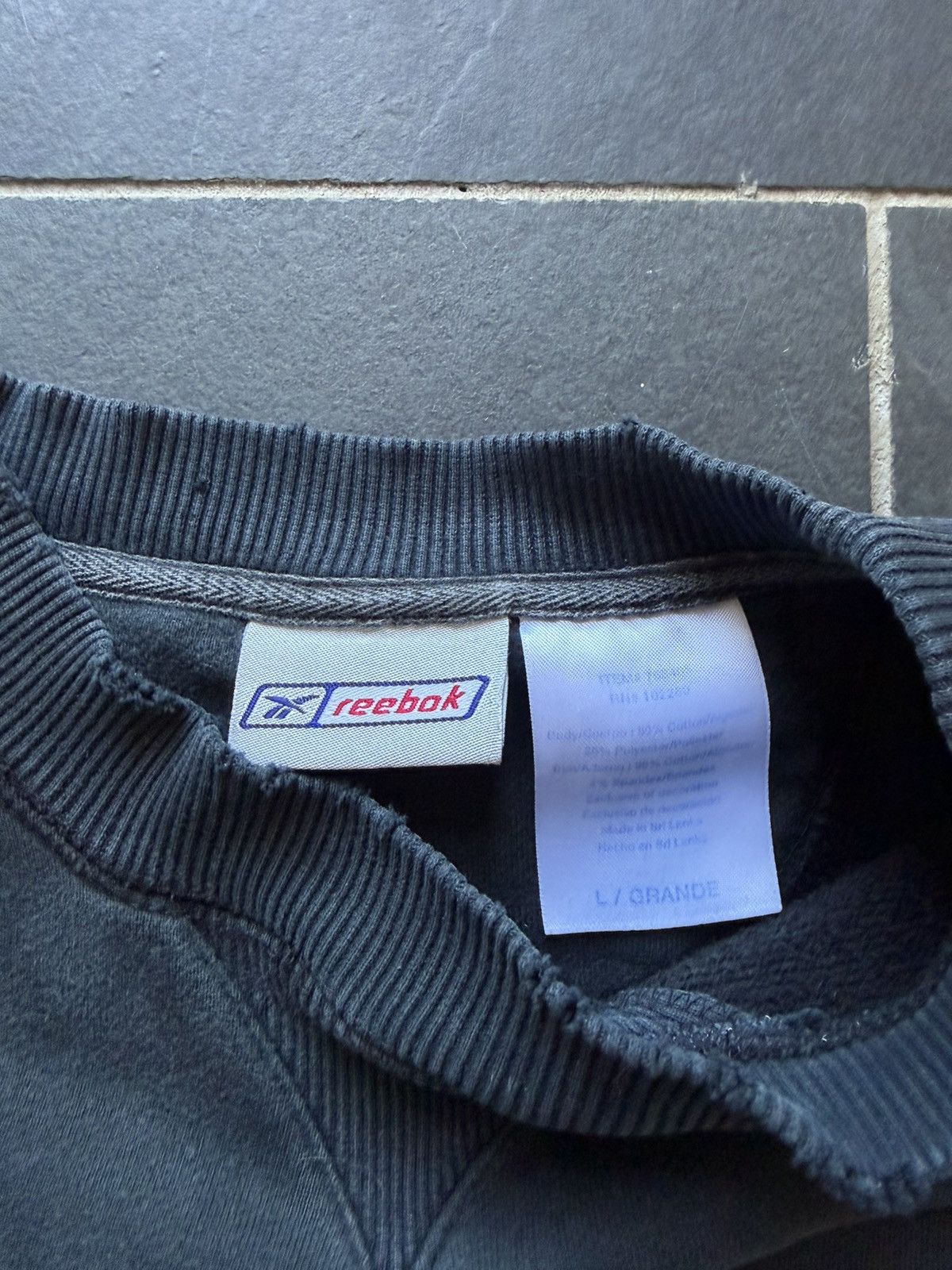 Reebok Vintage Reebok Dark Grey Sweatshirt Size US L / EU 52-54 / 3 - 4 Thumbnail