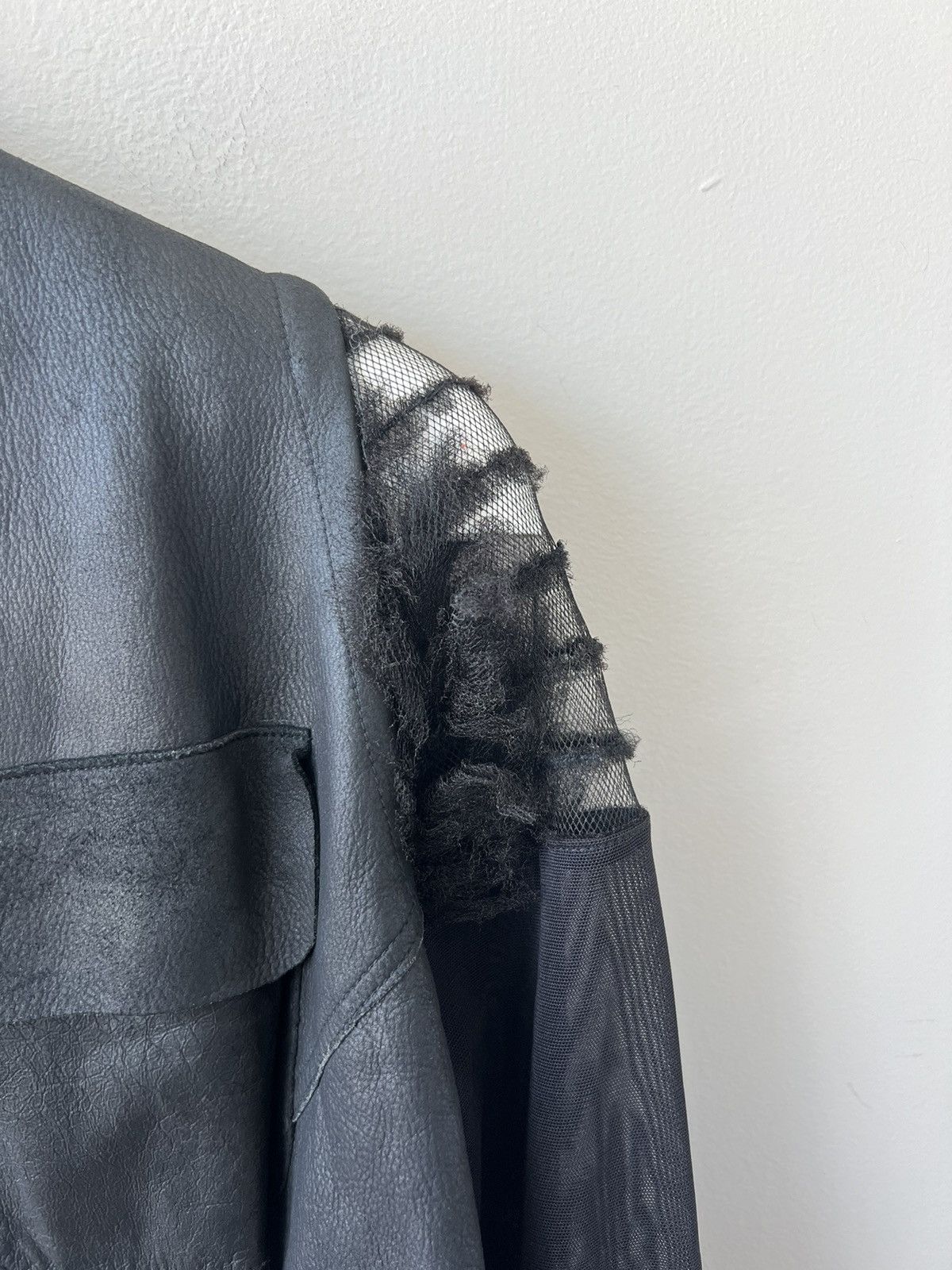 Rick Owens 1990s Hollywood-Era Cropped Leather Mesh-Sleeve Jacket Size M / US 6-8 / IT 42-44 - 3 Thumbnail