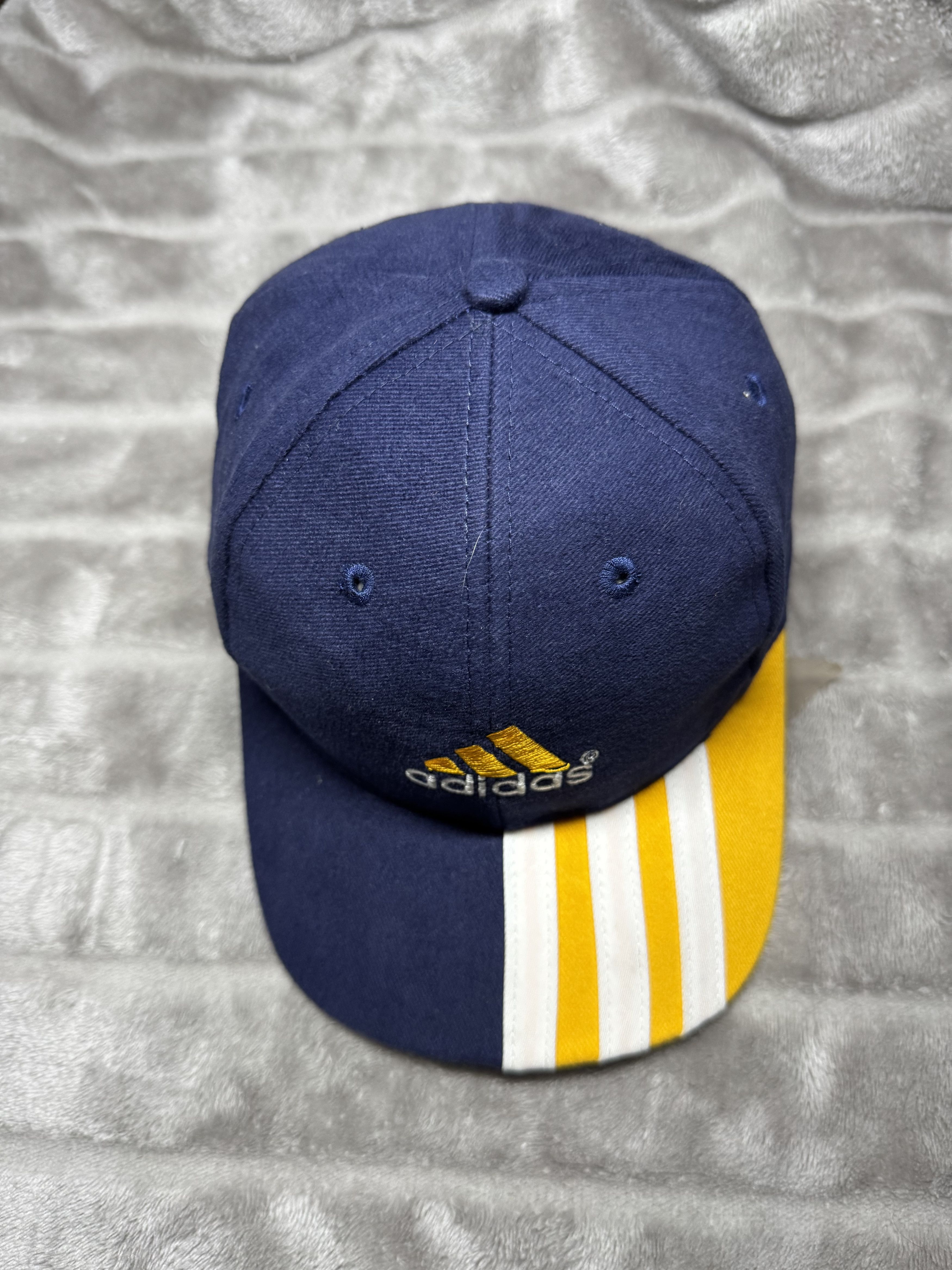 Adidas Vintage Adidas Three Stripes Hat Cap Snapback Size ONE SIZE - 2 Thumbnail