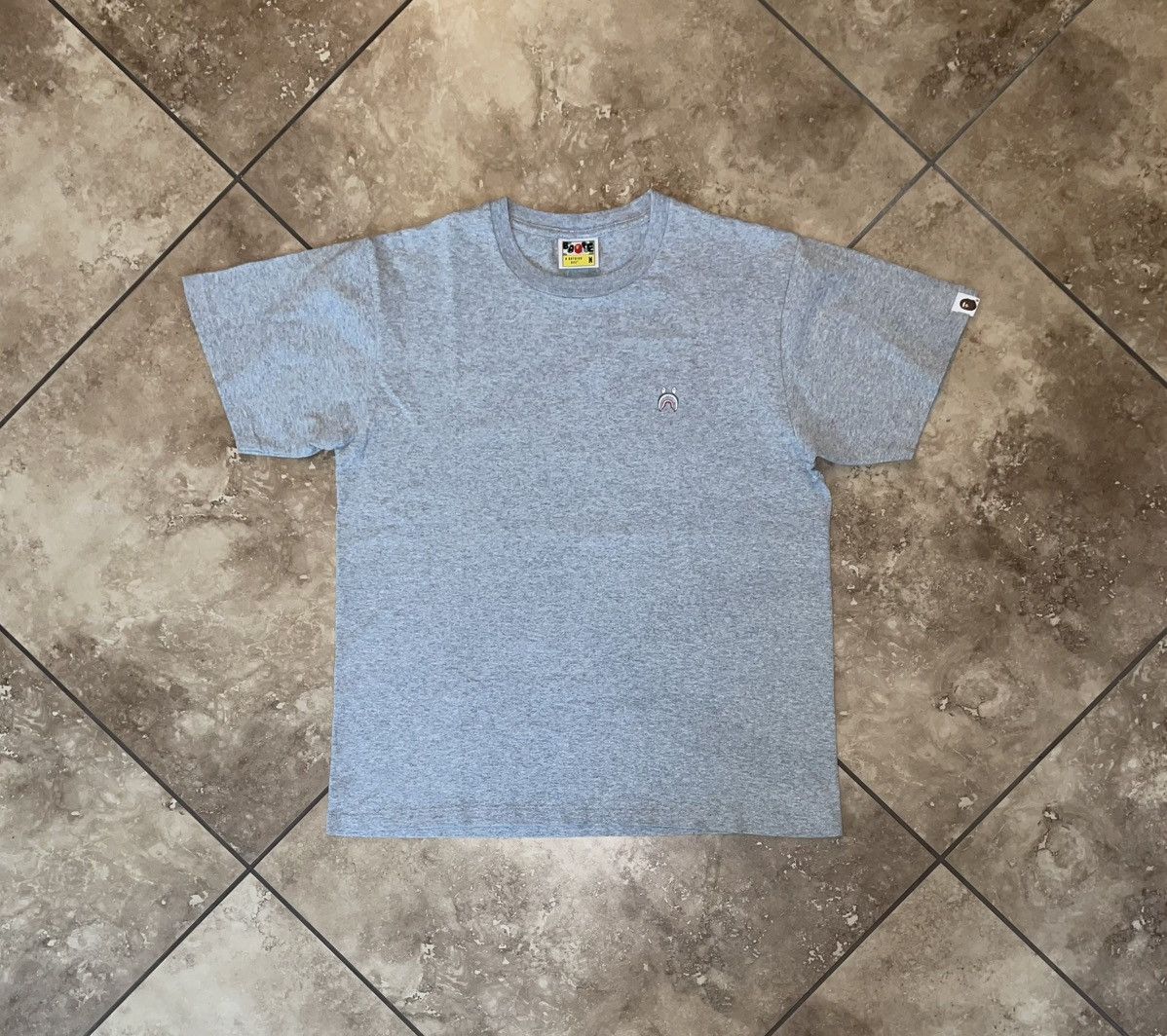Bape BAPE Shark One Point Tee (SS22) Gray Size Medium Brand New Size US M / EU 48-50 / 2 - 1 Thumbnail