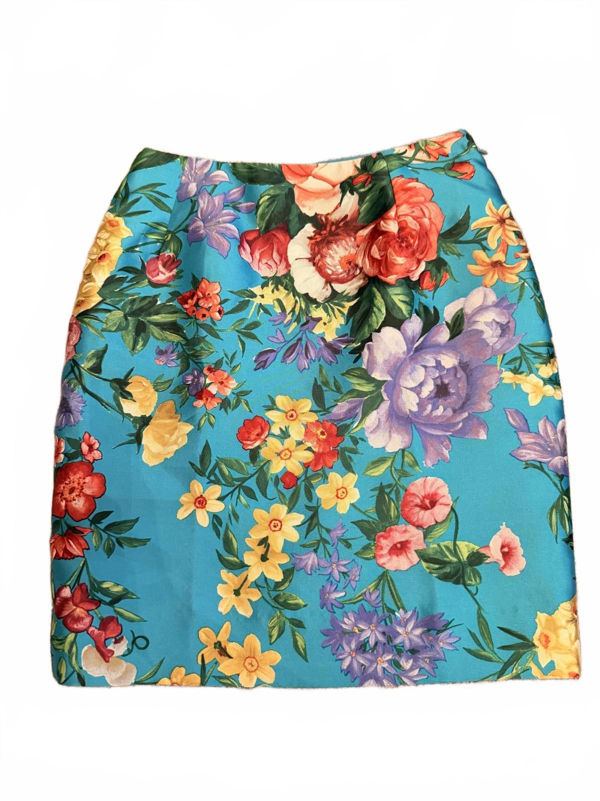 Dolce & Gabbana Dolce & Gabbana Vintage Silk Floral Print Skirt SZ 38 (0) Size 25" / US 0 / IT 36 - 1 Thumbnail