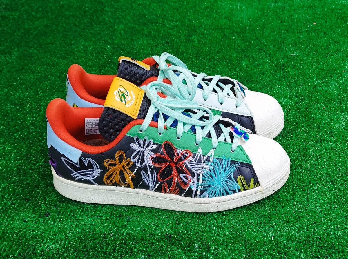 Adidas Adidas Supers Superarth Limited Edition Size US 6.5 / EU 39-40 - 1 Thumbnail
