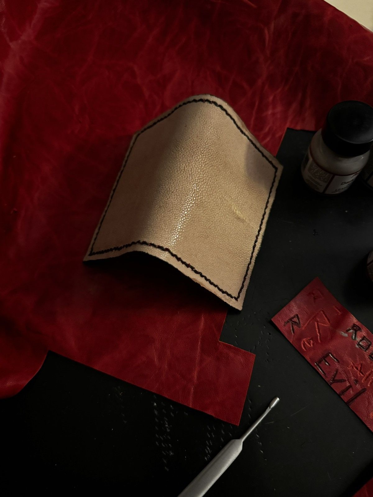 Designer “Skin-Crawling” Leather Wallet Size ONE SIZE - 4 Thumbnail