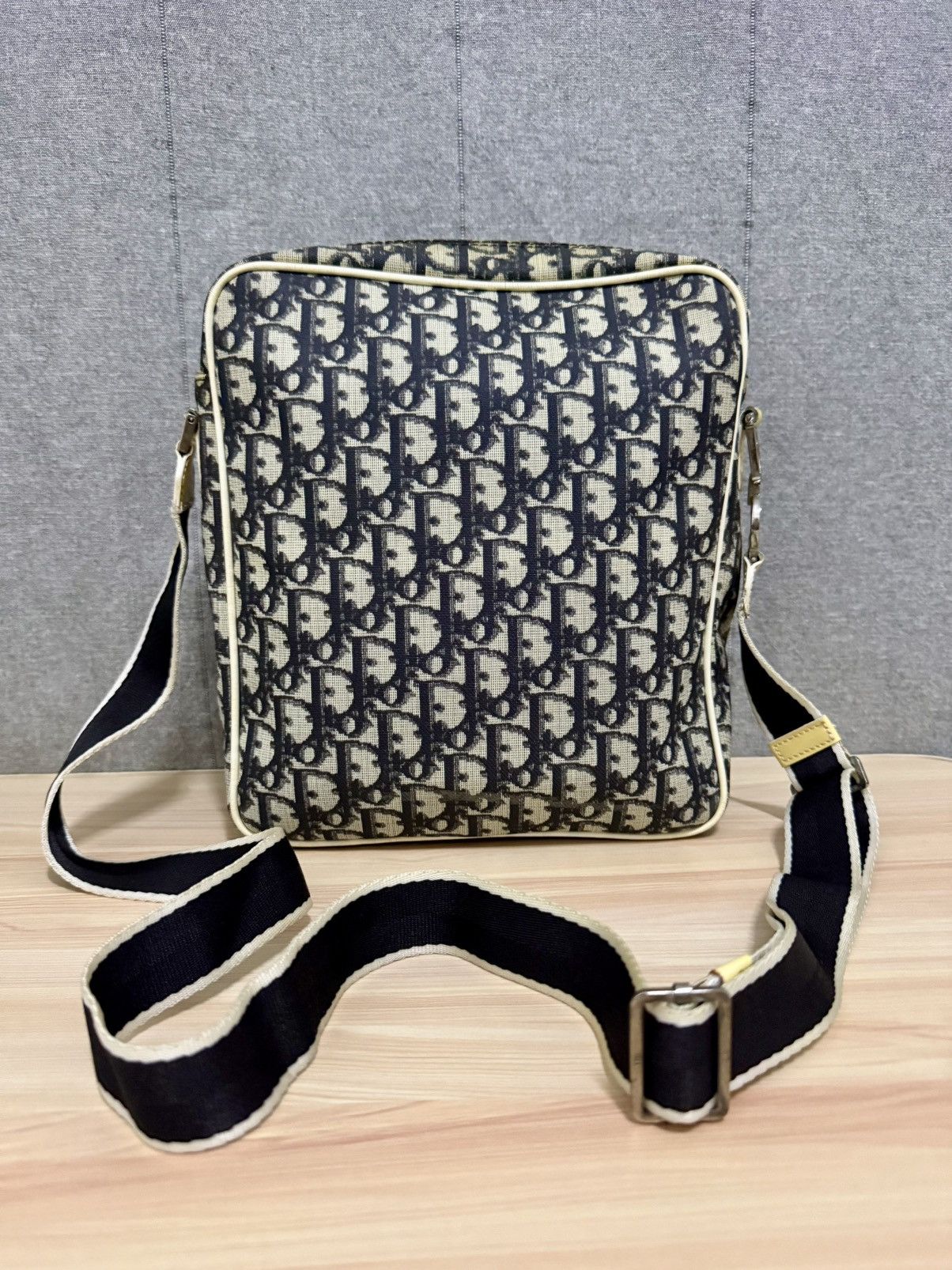 Dior Vintage Christian Dior Monogram adjustable Sling bag Size ONE SIZE - 6 Thumbnail