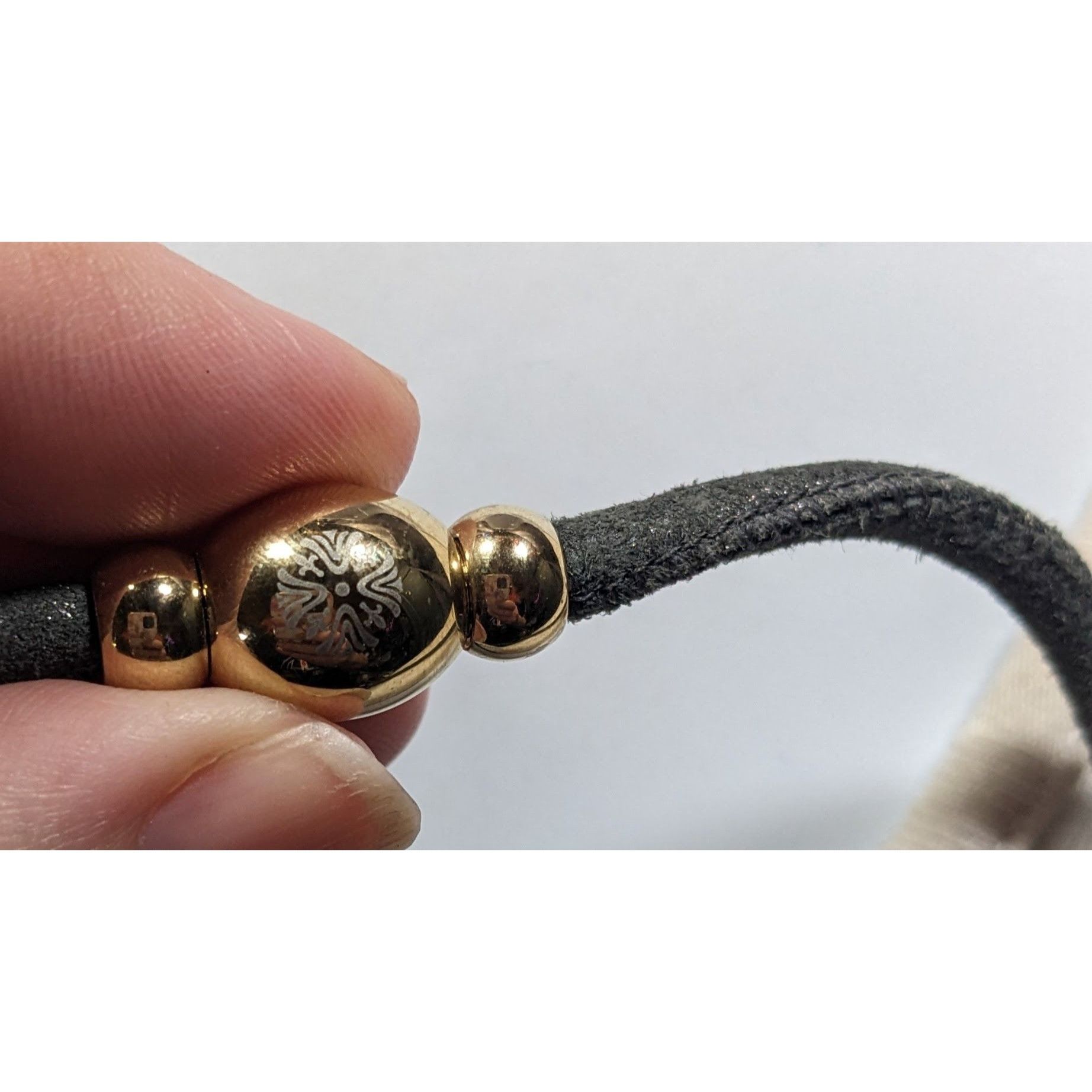 Other Modern Qudo Shimmery Grey Suede Wrap Bracelet Size ONE SIZE - 6 Thumbnail