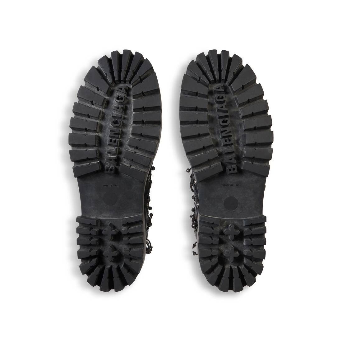 Balenciaga o1bcso1str1025 Strike 20mm Boots With Piercings in Black Size US 9 / EU 42 - 7 Thumbnail