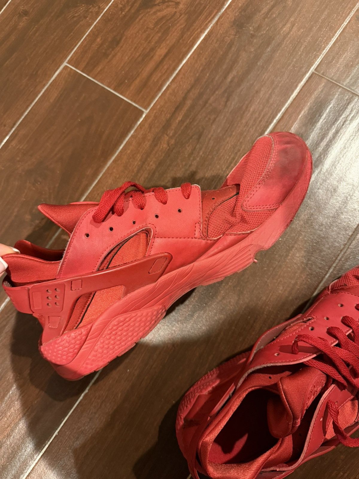 Nike Nike Air Huarache Triple Red Size 15 Worn Size US 15 / EU 48 - 2 Thumbnail