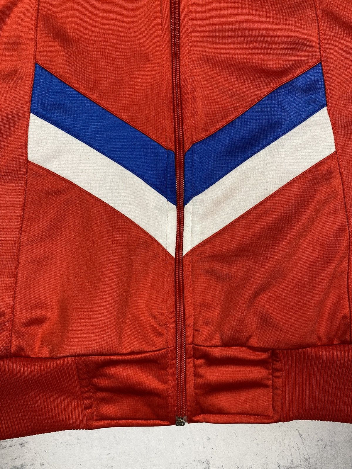 Nike Vintage 80s Nike Windbreaker Jacket Full Zip Hoodie Men’s Size US L / EU 52-54 / 3 - 13 Thumbnail