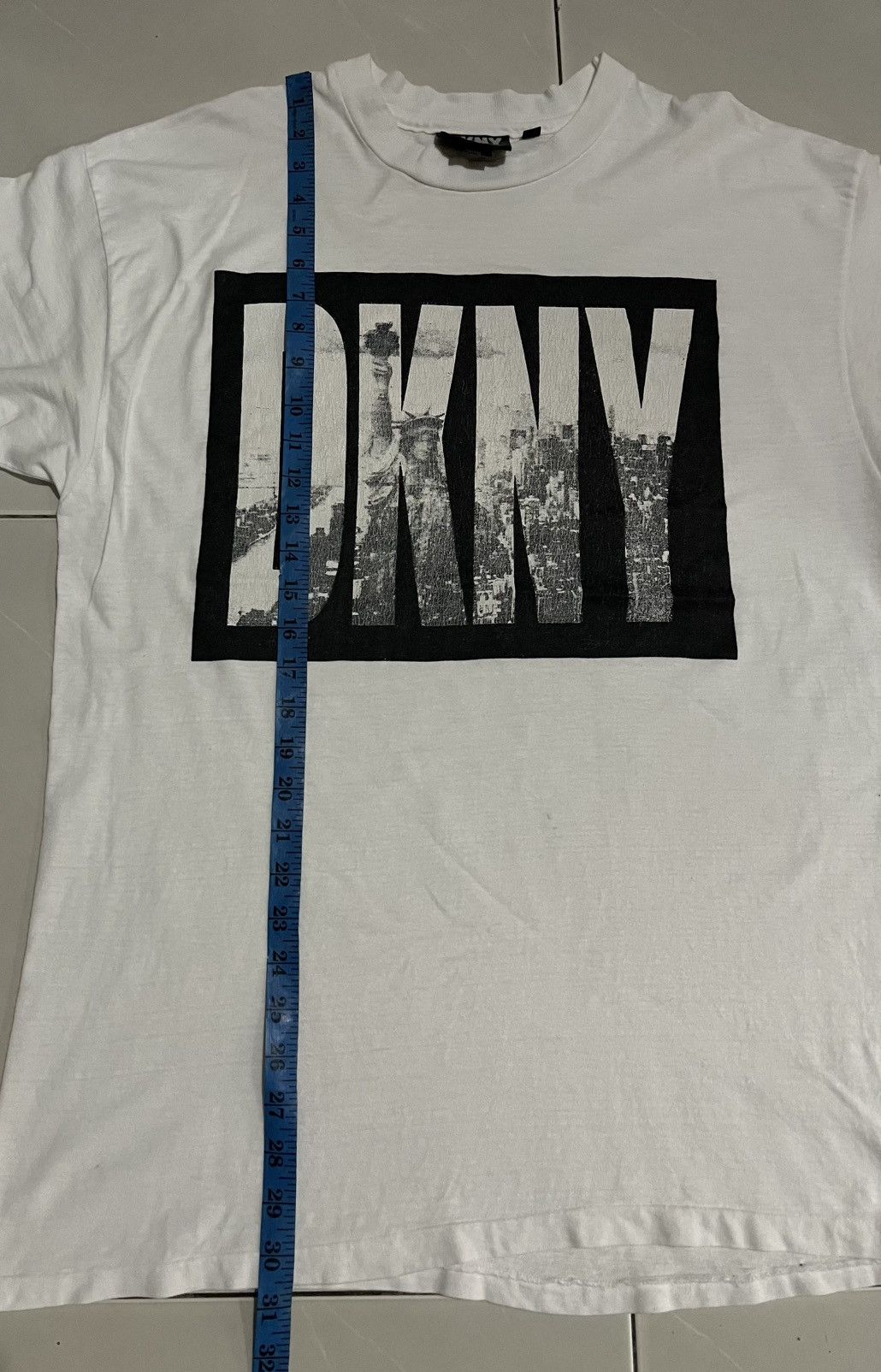 DKNY Vintage 90's DKNY Jeans Tee Tshirt Size US M / EU 48-50 / 2 - 9 Thumbnail