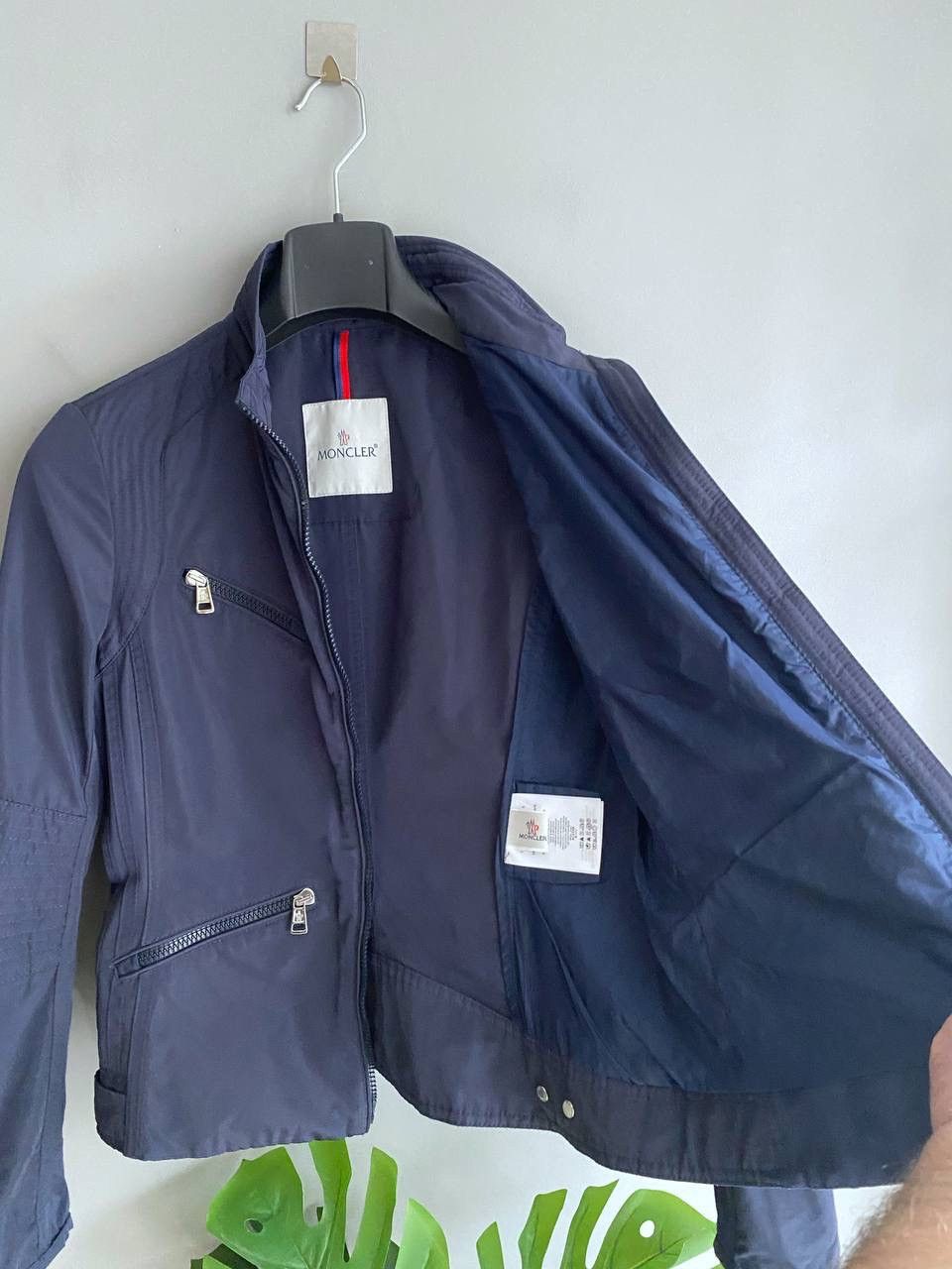 Moncler Moncler Axelle Giubbotto Women's Light Jacket, Size 1 / S Size S / US 4 / IT 40 - 17 Thumbnail