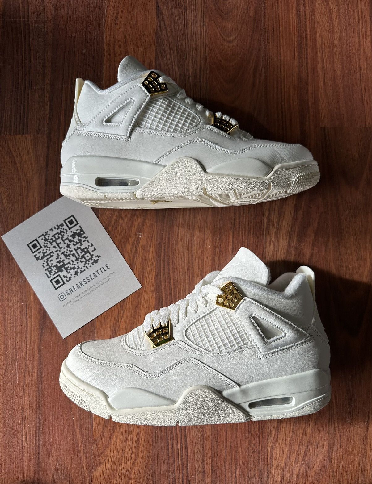 Jordan Brand Jordan 4 Retro Metallic Gold (W) Size 6.5M/8W AQ9129-170 Size US 8 / IT 38 - 1 Thumbnail