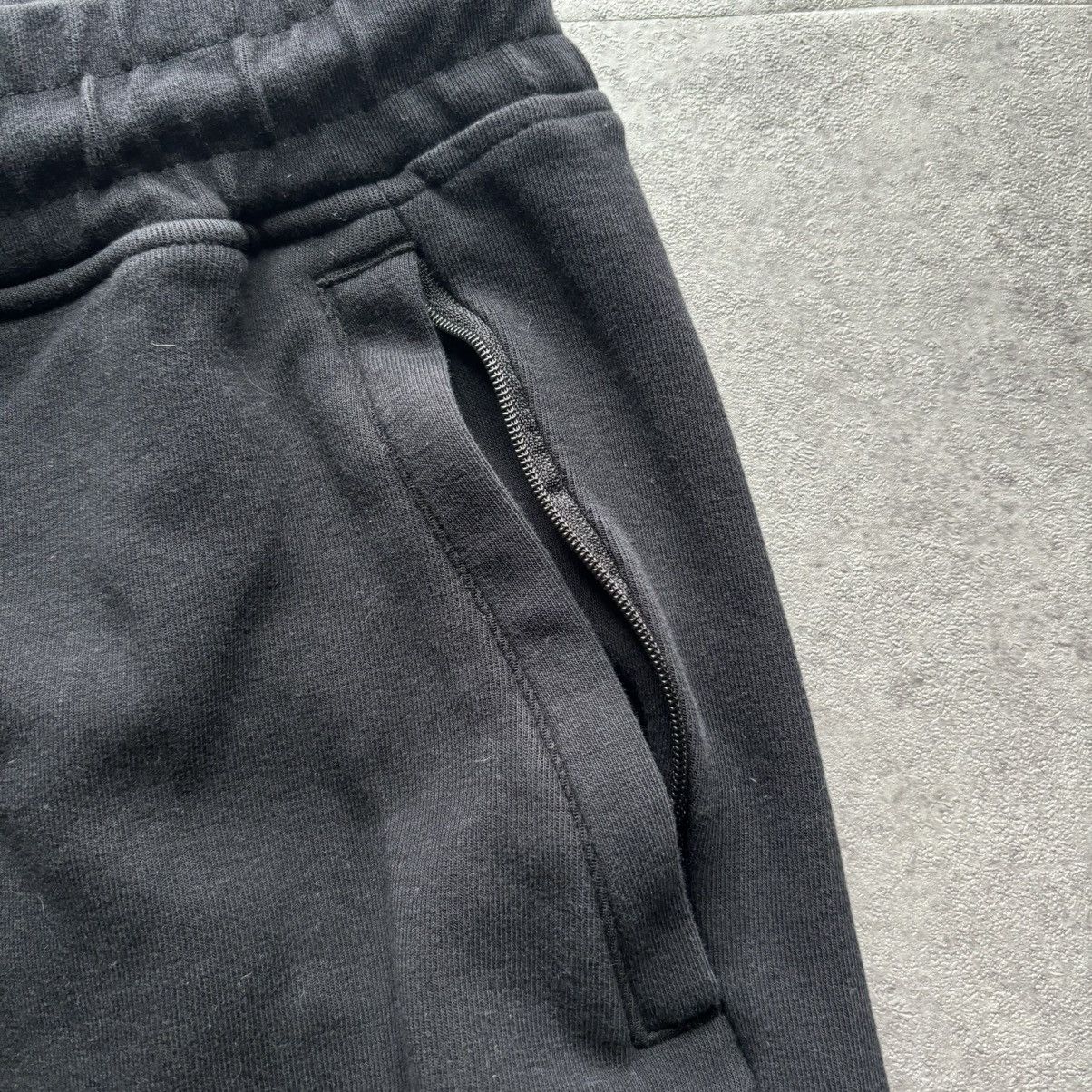 Gymshark Black gymshark crest joggers Size US 30 / EU 46 - 3 Thumbnail