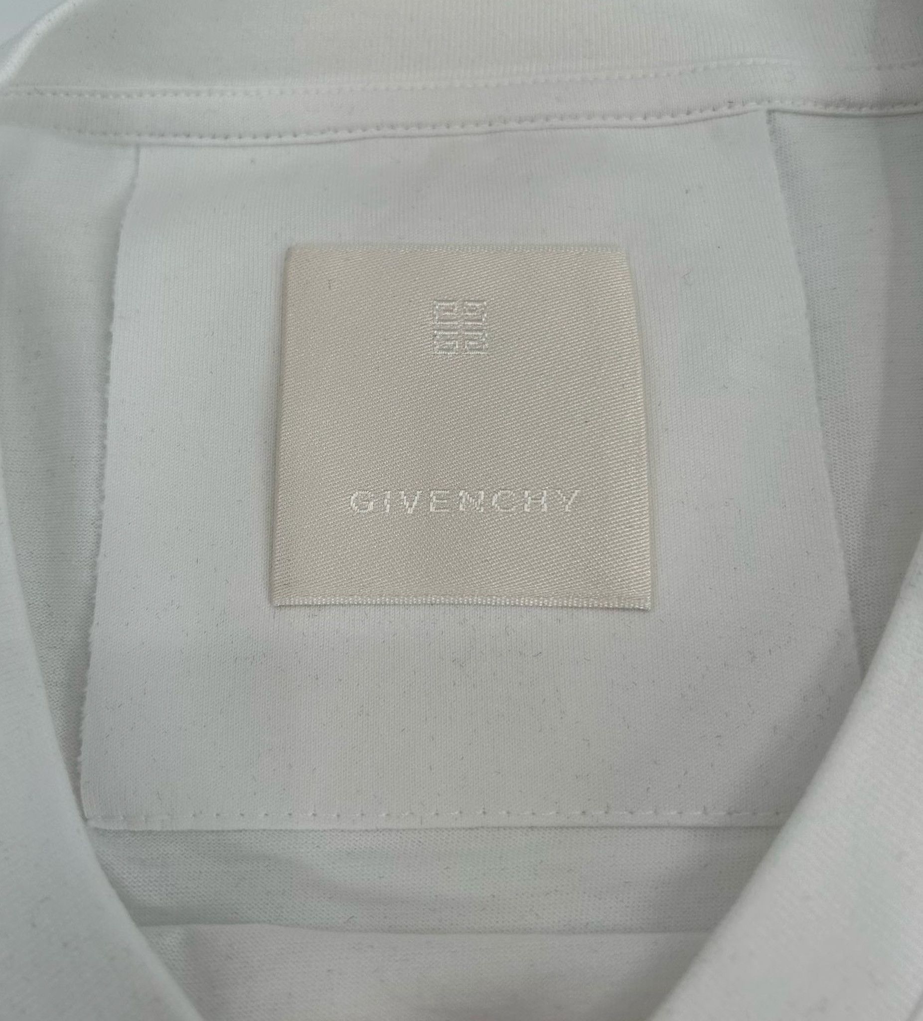 Givenchy Givenchy White Logo T-Shirts 3XL Size US XXL / EU 58 / 5 - 2 Thumbnail
