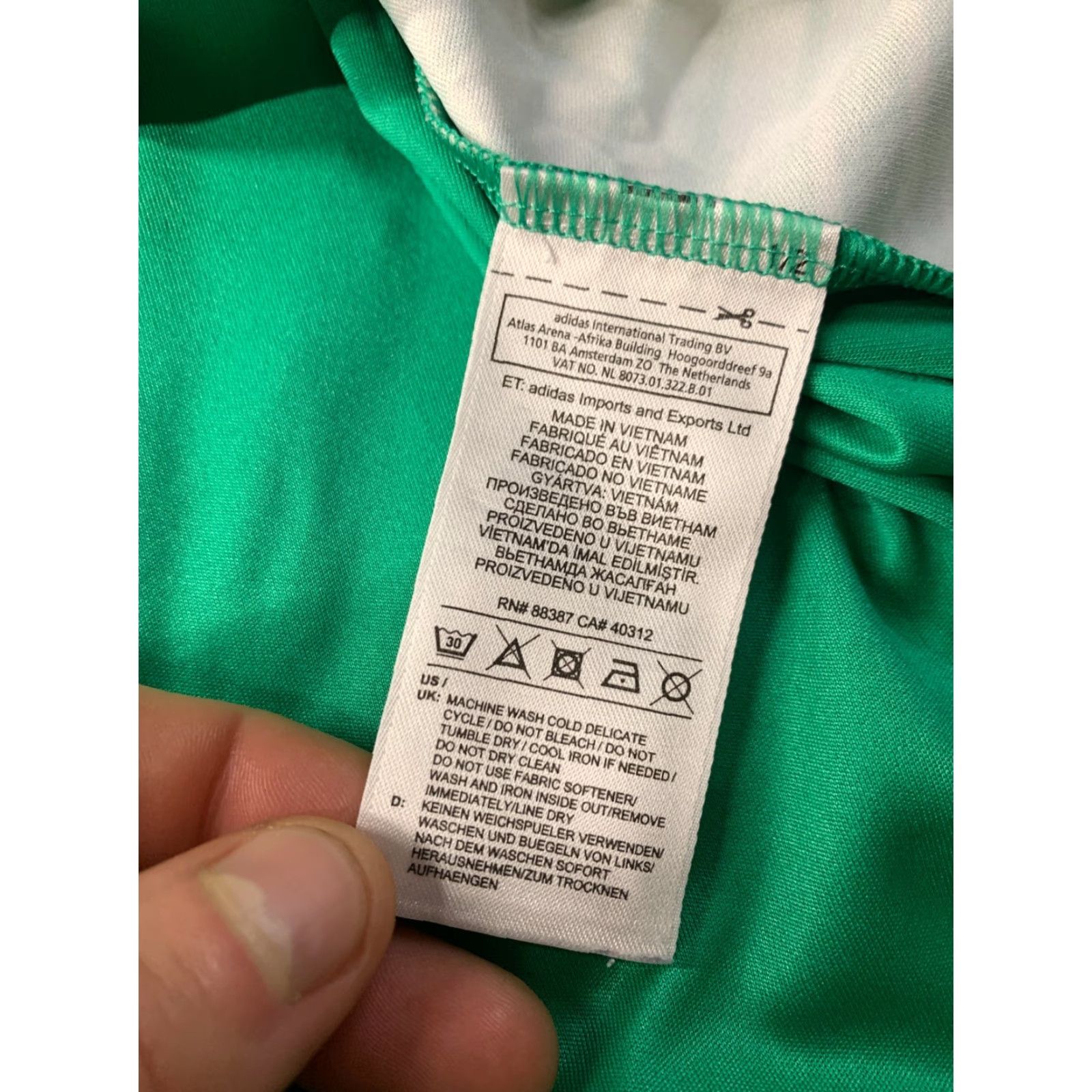 Adidas ADIDAS Tango PERFORMANCE Jersey Football Men Shirt L Green 2017 Tango Model Vintage No Size US L / EU 52-54 / 3 - 7 Thumbnail