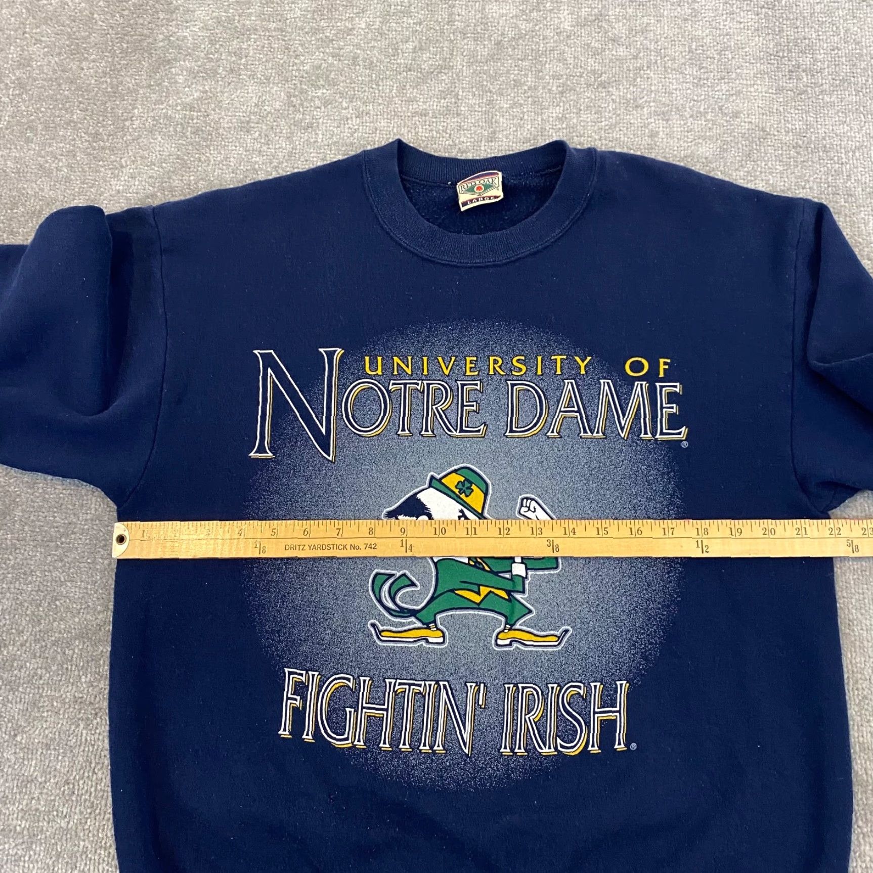 Vintage VTG Notre Dame Sweatshirt Mens Large Blue Crewneck Fighting Irish Red Oak 90's Sports University College Jacket Size US L / EU 52-54 / 3 - 6 Thumbnail