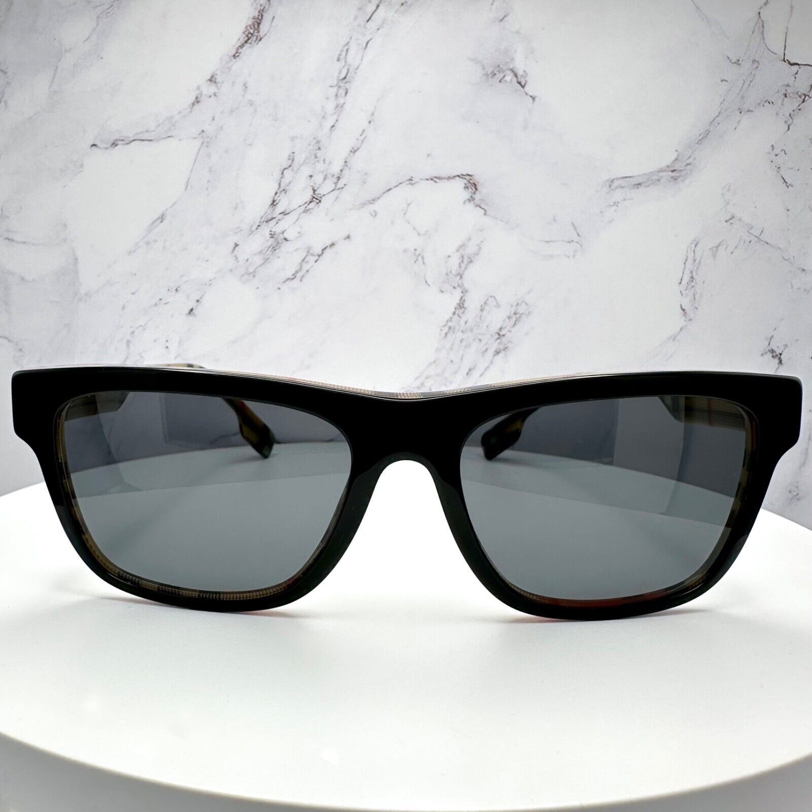 Burberry Burberry Sunglasses Black Square Classic Check Arms Brown Size ONE SIZE - 4 Thumbnail
