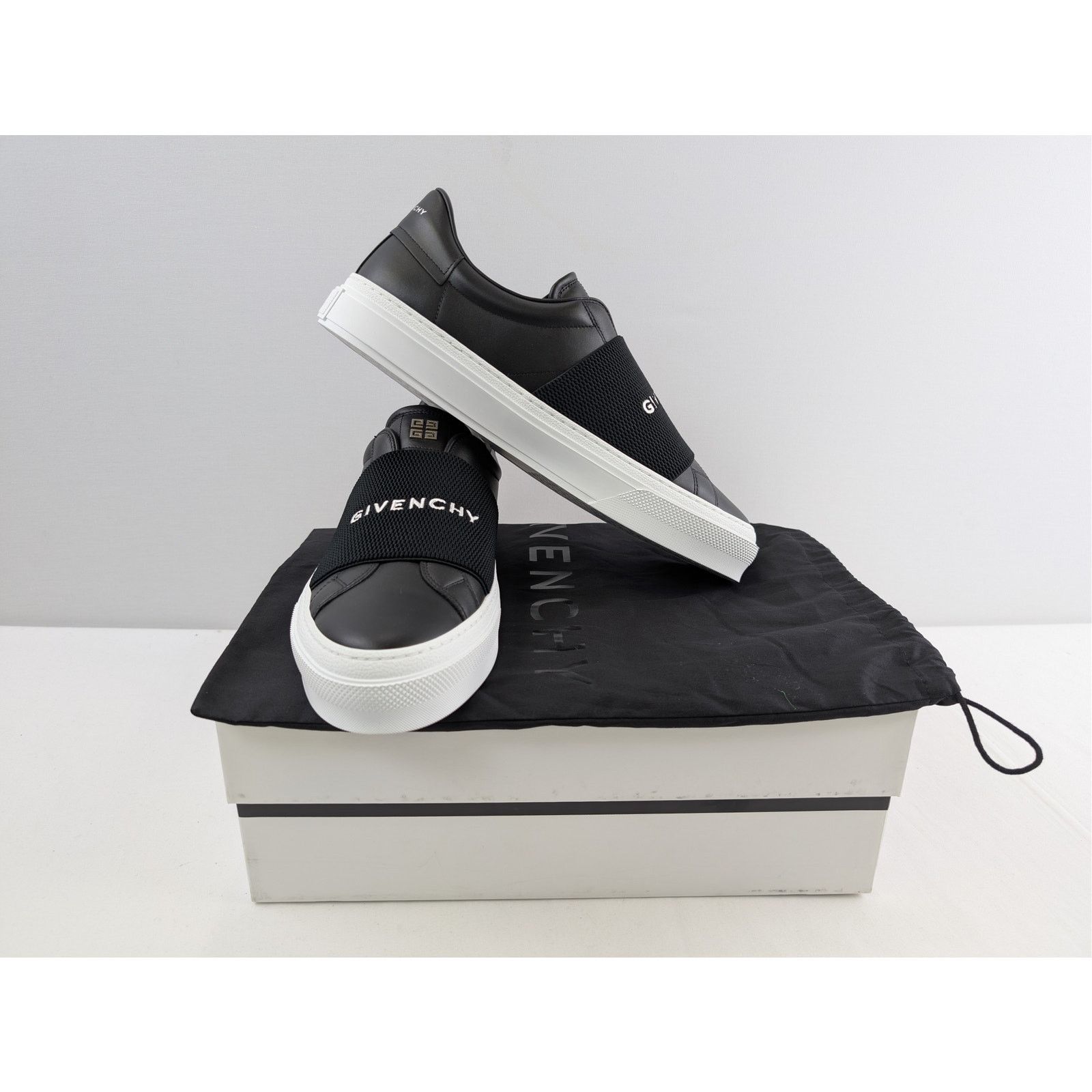 Givenchy o1rshd1 Baskets City Sport Sneakers Shoe in Noir Size US 12 / EU 45 - 16 Thumbnail