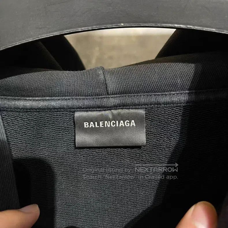 Balenciaga Balenciaga Graffiti Logo Hoodie Size US M / EU 48-50 / 2 - 5 Thumbnail