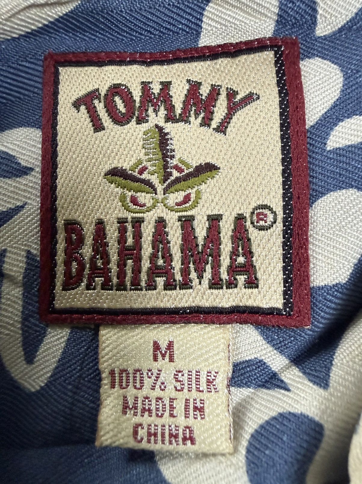 Tommy Bahama Waiʻalae Country Club Hawaii Flap Pocket Button Up Shirt Size US L / EU 52-54 / 3 - 7 Thumbnail