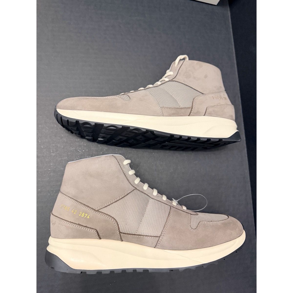 Common Projects COMMON PROJECTS TRACK VINTAGE MID WARM GREY Size US 9 / EU 42 - 17 Thumbnail