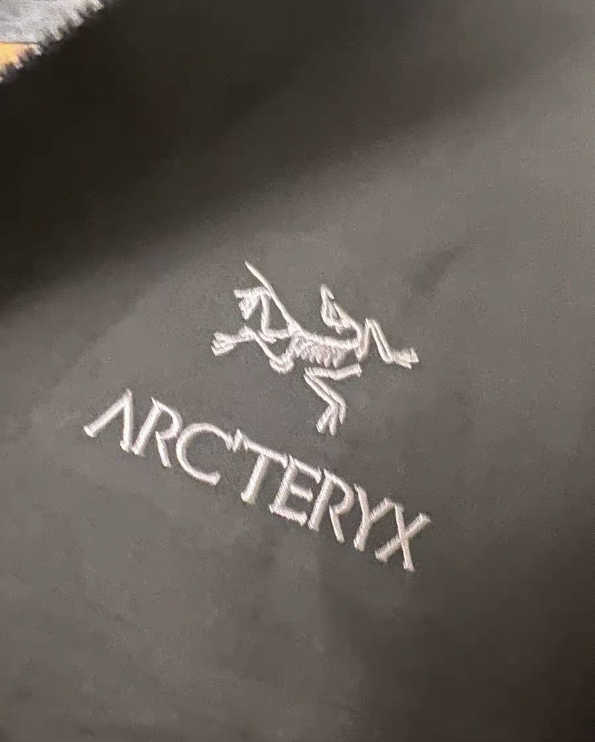 Arc'teryx Arc'teryx BETA AR Gore-Tex Hard Shell Jacket, Black Size US XL / EU 56 / 4 - 4 Thumbnail