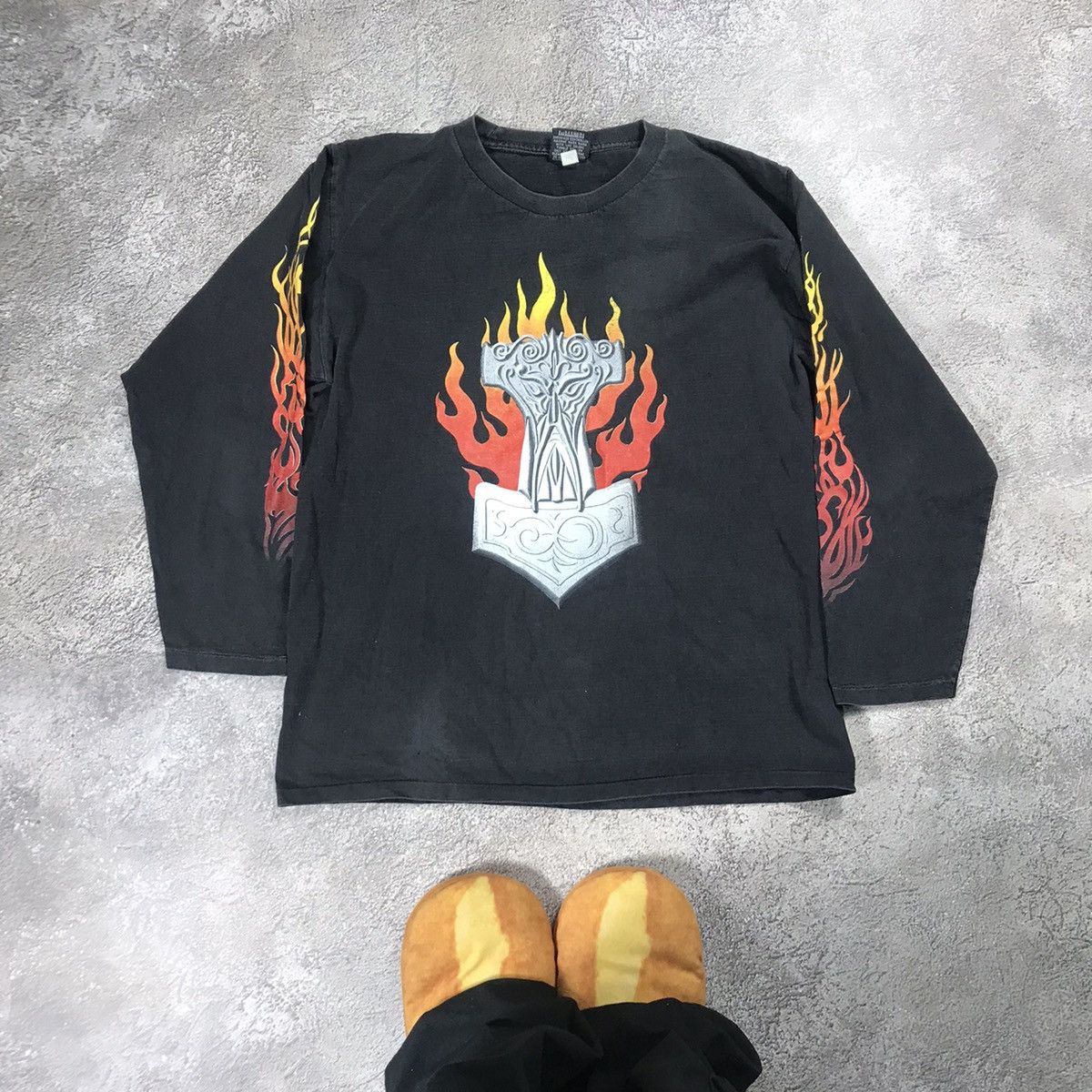 Vintage Vintage Y2K Flame Graphic Tee Long Sleeve Grunge Streetwear Size US L / EU 52-54 / 3 - 1 Thumbnail