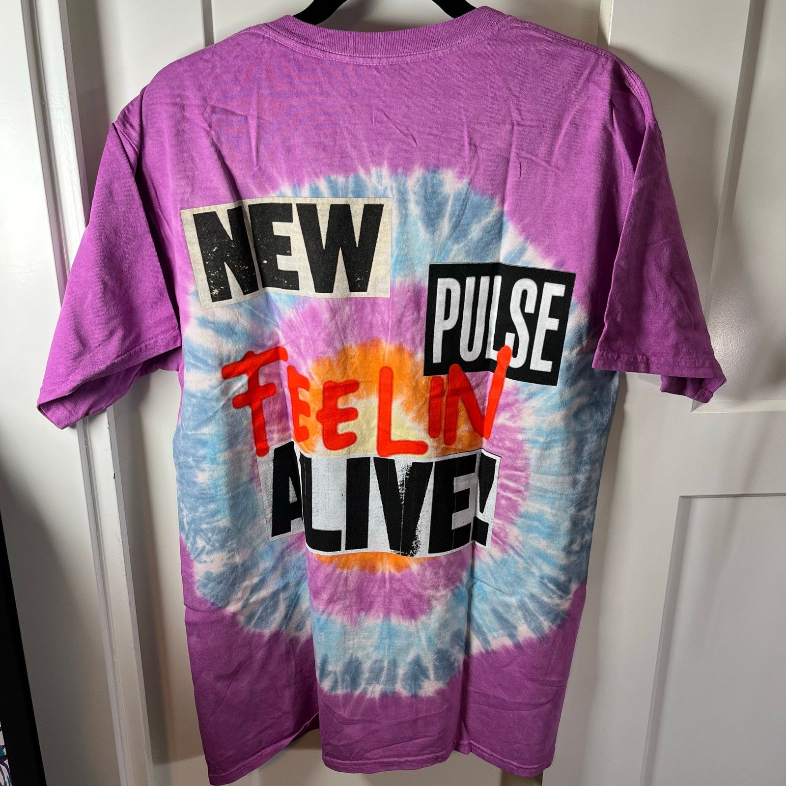 Travis Scott Travis Scott Cactus Pulse Feeling Alive! Tie-Dye Shirt Men L Size US L / EU 52-54 / 3 - 2 Thumbnail