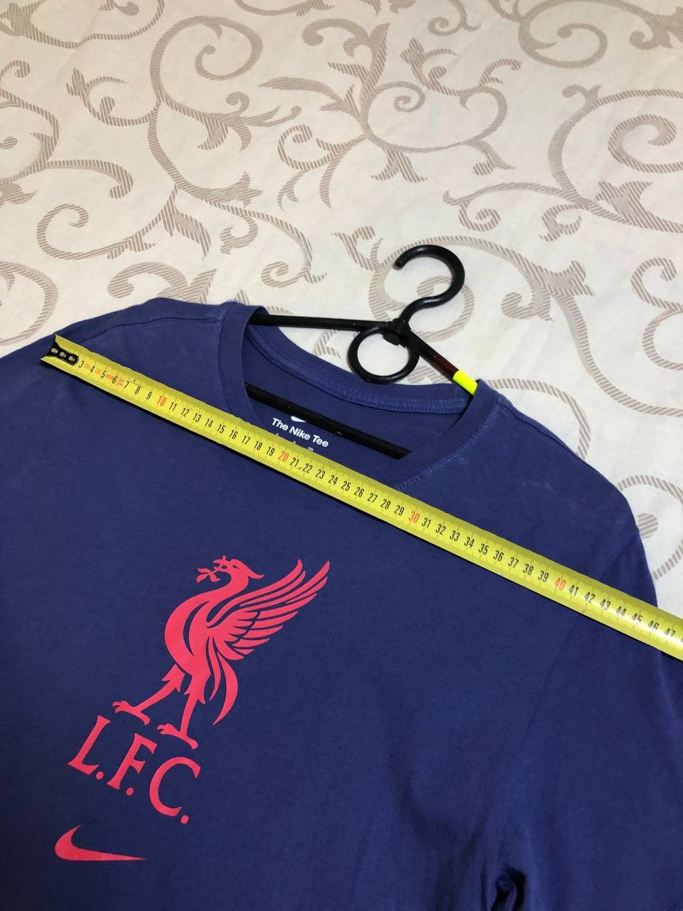 Nike Nike Liverpool FC Shirt Center Logo Short Sleeve Men Size US S / EU 44-46 / 1 - 9 Thumbnail