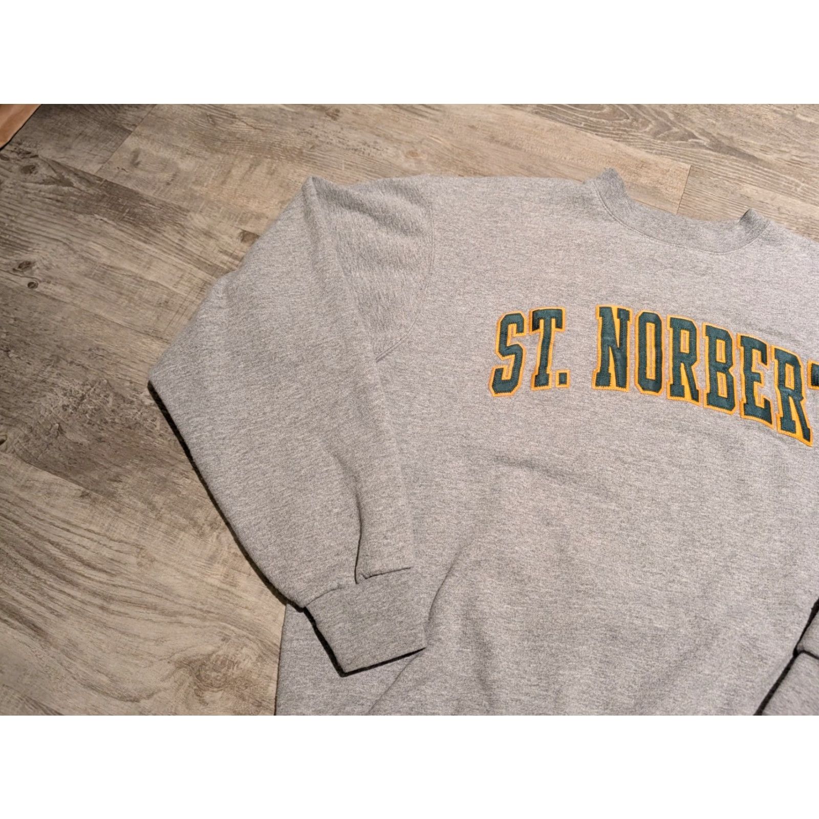 Champion VINTAGE Champion Sweatshirt Crewneck Unisex Adults Gray Large College St. Norbert Size US L / EU 52-54 / 3 - 4 Thumbnail
