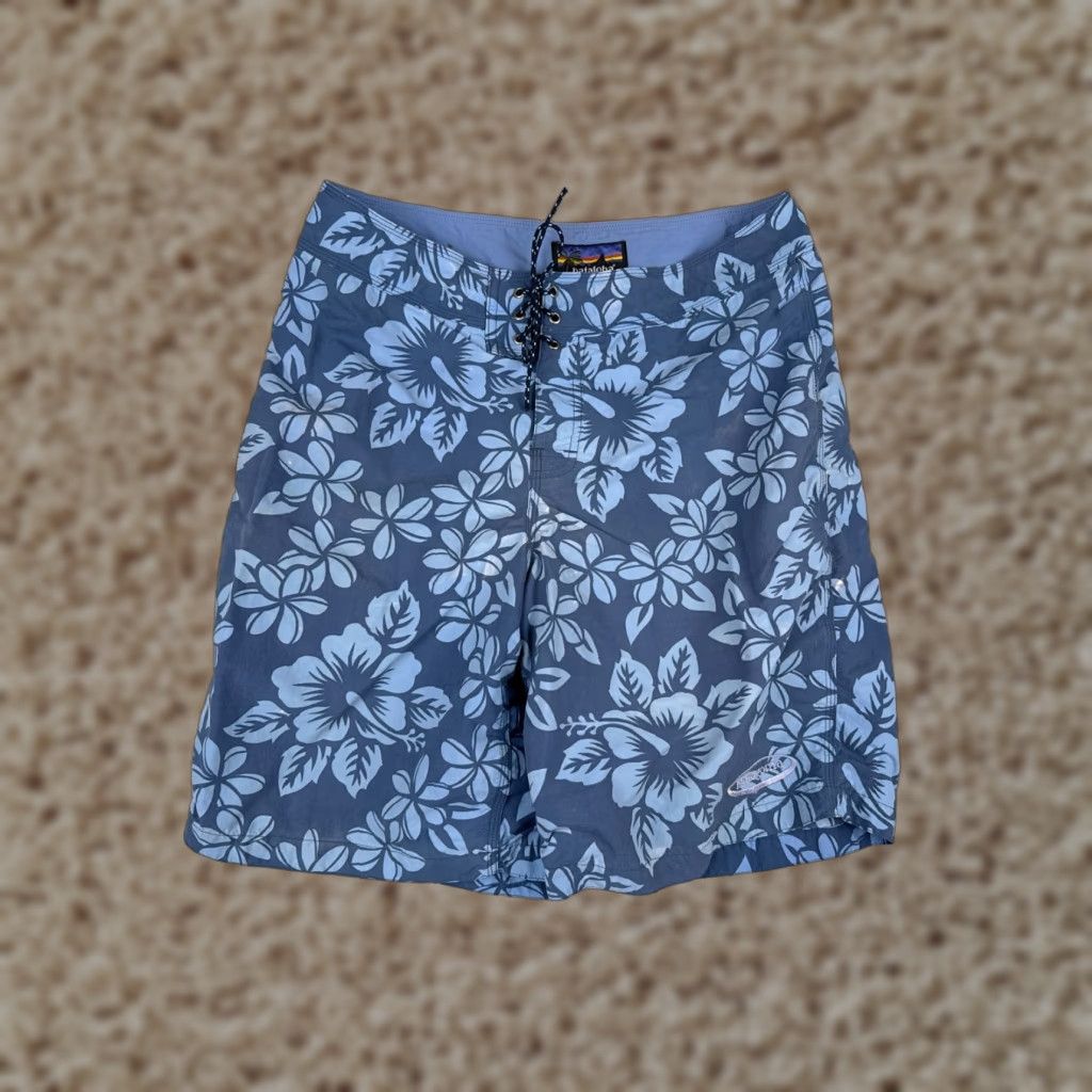 Patagonia Swim Trunks Mens 32 Blue Floral Hawaiian Stretch Planing Boardshorts