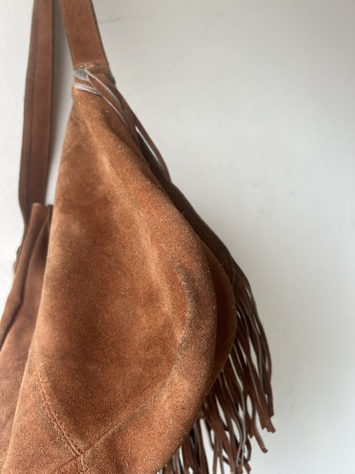 KMRii Vintage Unknown Japan Suede Leather Native Fringe Bag Size ONE SIZE - 18 Thumbnail