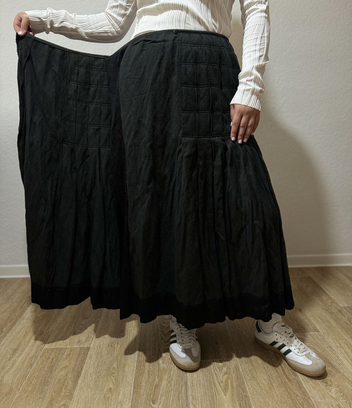Designer × Dries Van Noten × Japanese Brand ARCHIVE DRIES VAN NOTEN WOOL METAL FIBRE GRAY LONG SKIRT Size 30" / US 8 / IT 44 - 11 Thumbnail