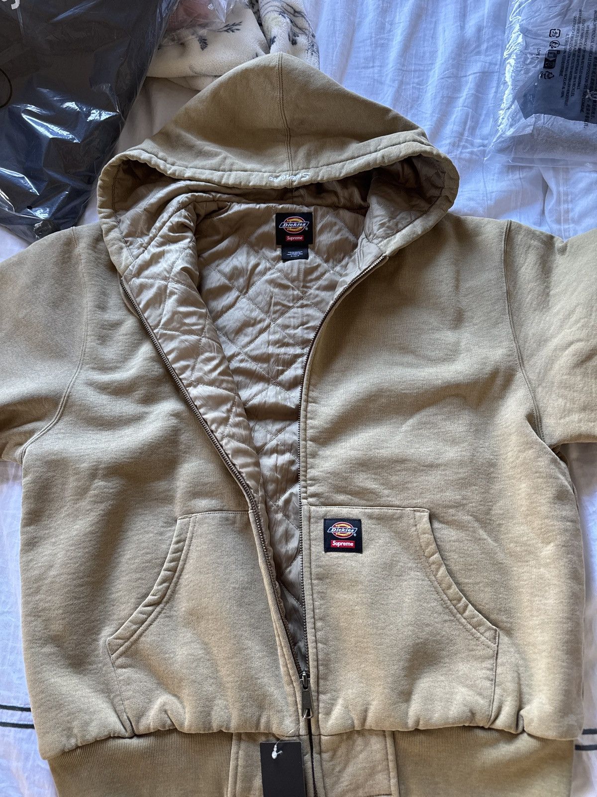 Supreme Dickies Quilted Lined Zip Up グレー Supreme Dickies Quilted Lined Zip Up Hooded Sweatshirt