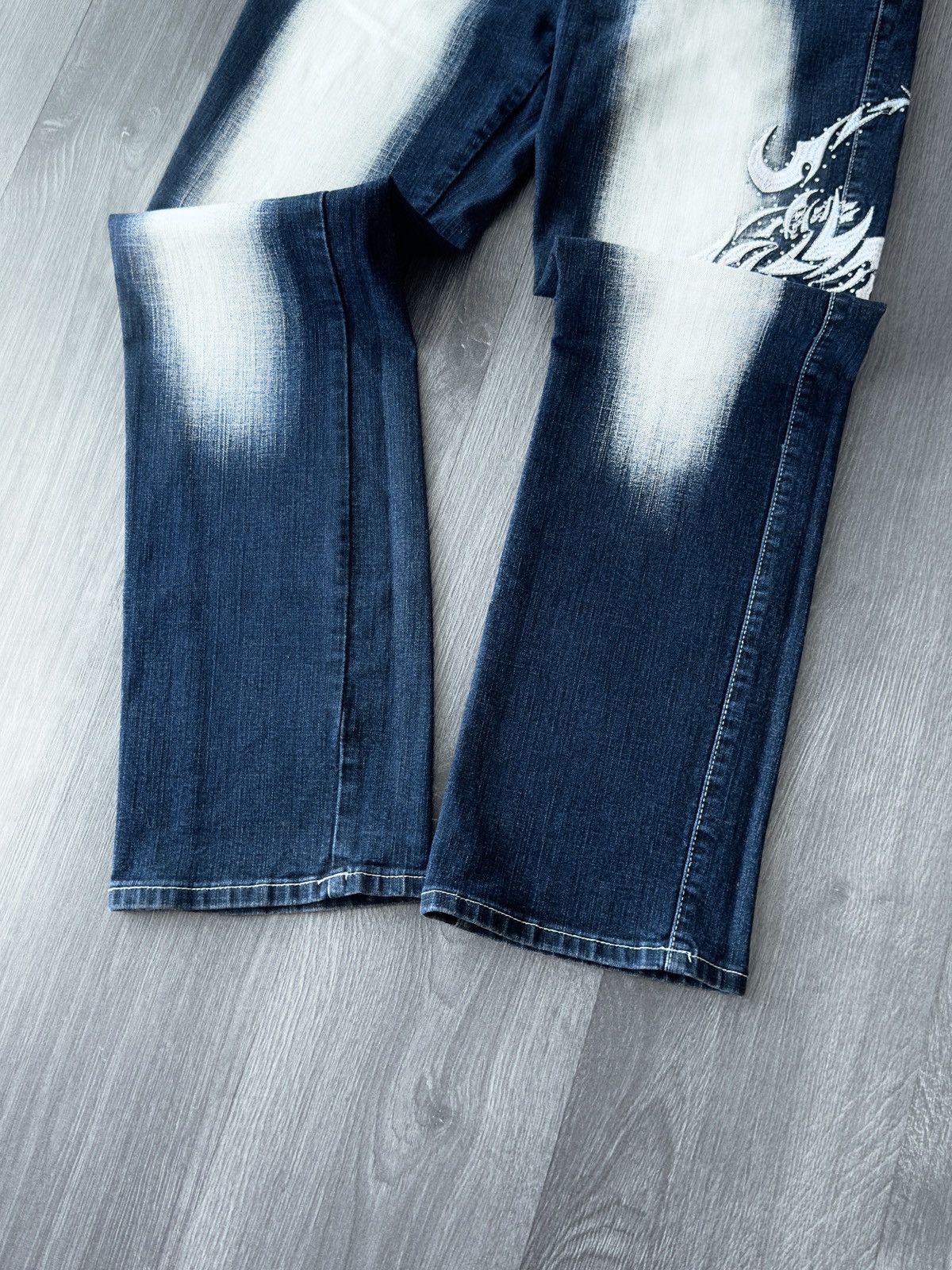 Japanese Brand Y2K Vintage Crazy Age Graphic Flared Jean Size 32" / US 10 / IT 46 - 3 Thumbnail