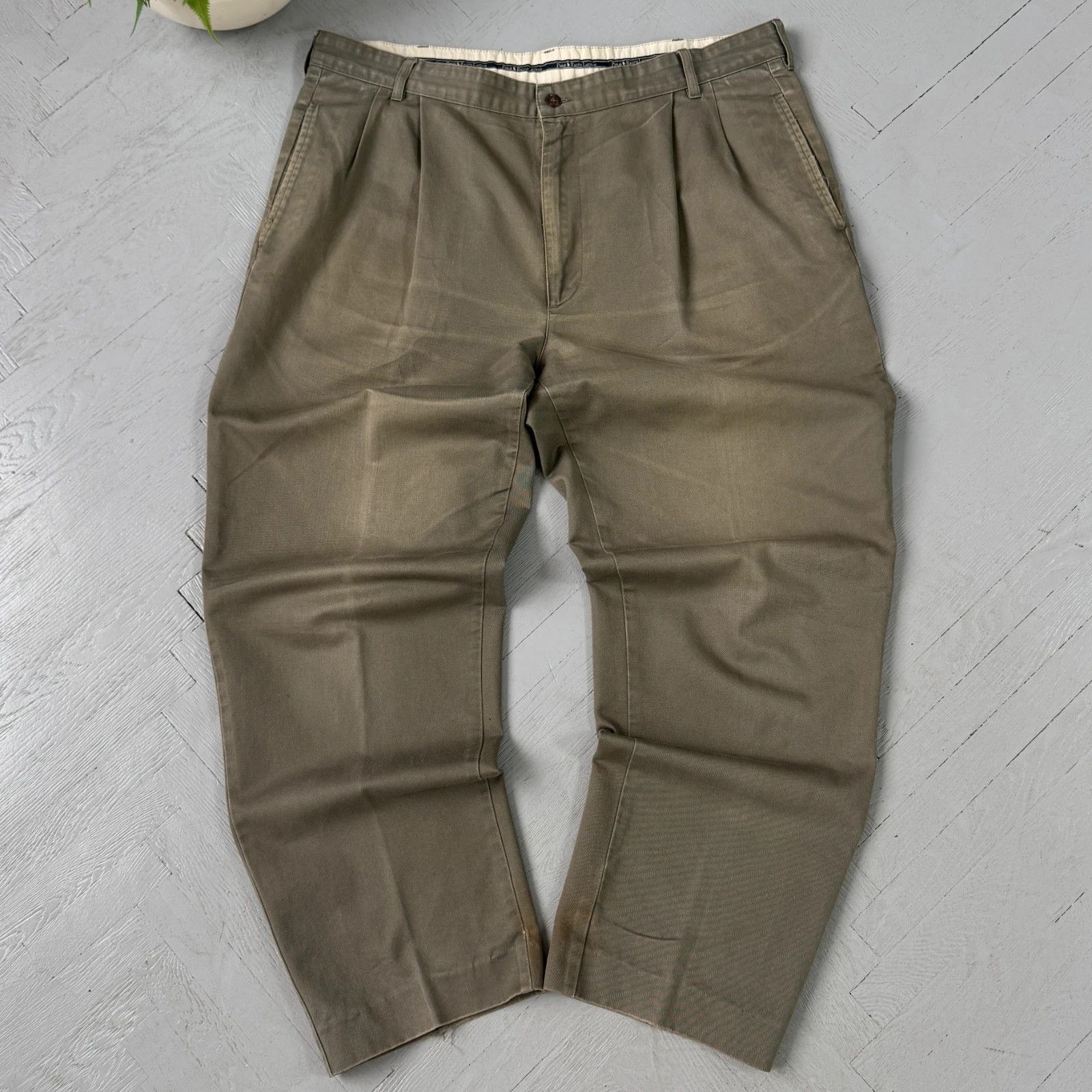Polo Ralph Lauren Polo by Ralph Lauren Preppy Pleated Andrew Chino Pants Size US 40 / EU 56 - 1 Thumbnail
