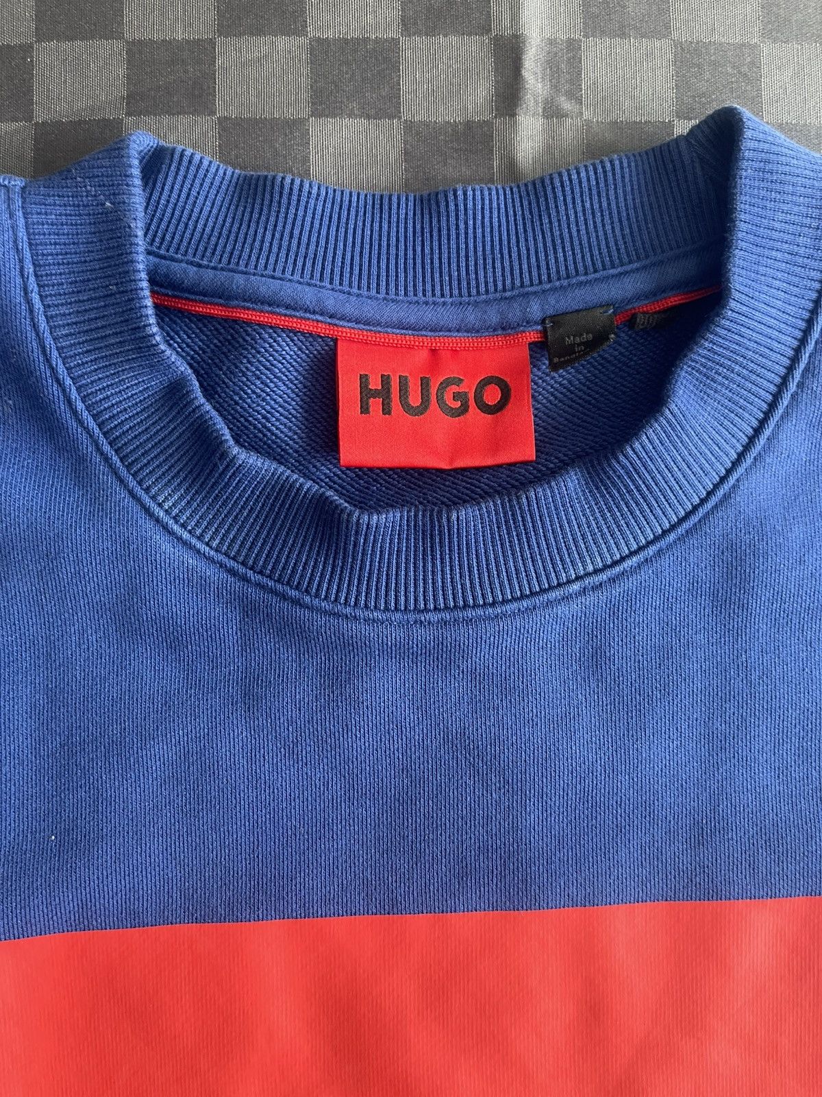 Hugo Boss Hugo Boss men’s blue crewneck size M Size US M / EU 48-50 / 2 - 2 Thumbnail