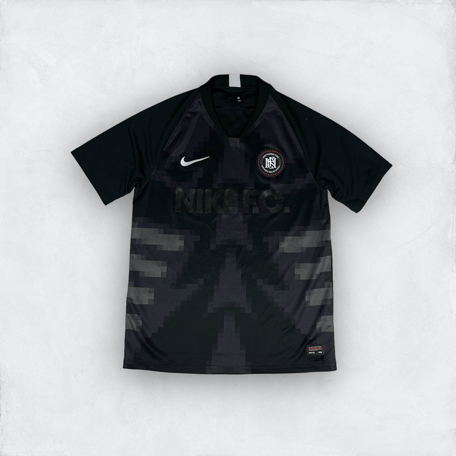 Nike Nike Dri-Fit Men's Black V-Neck Short Sleeve F.C. Jersey M Size US M / EU 48-50 / 2 - 1 Thumbnail