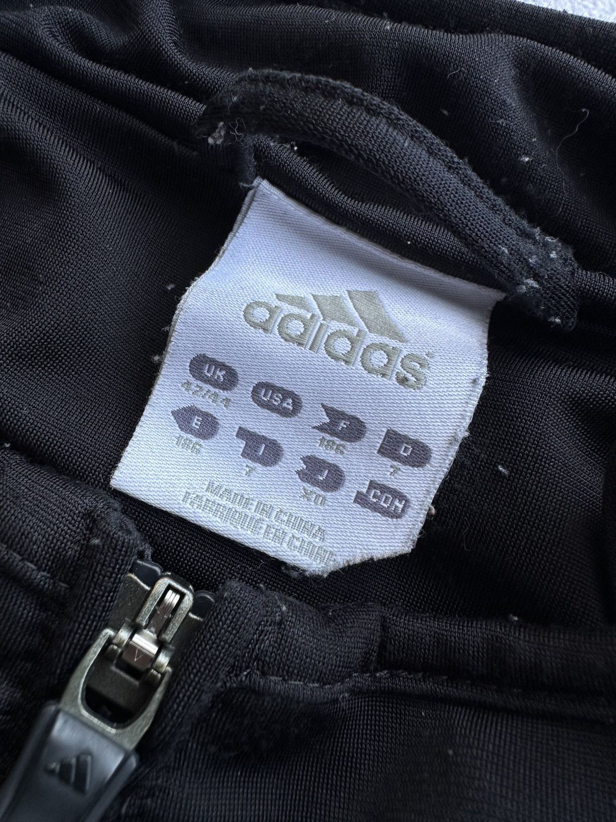 Adidas Vintage Adidas 00s Black Striped Mens Track Jacket Size US L / EU 52-54 / 3 - 6 Thumbnail