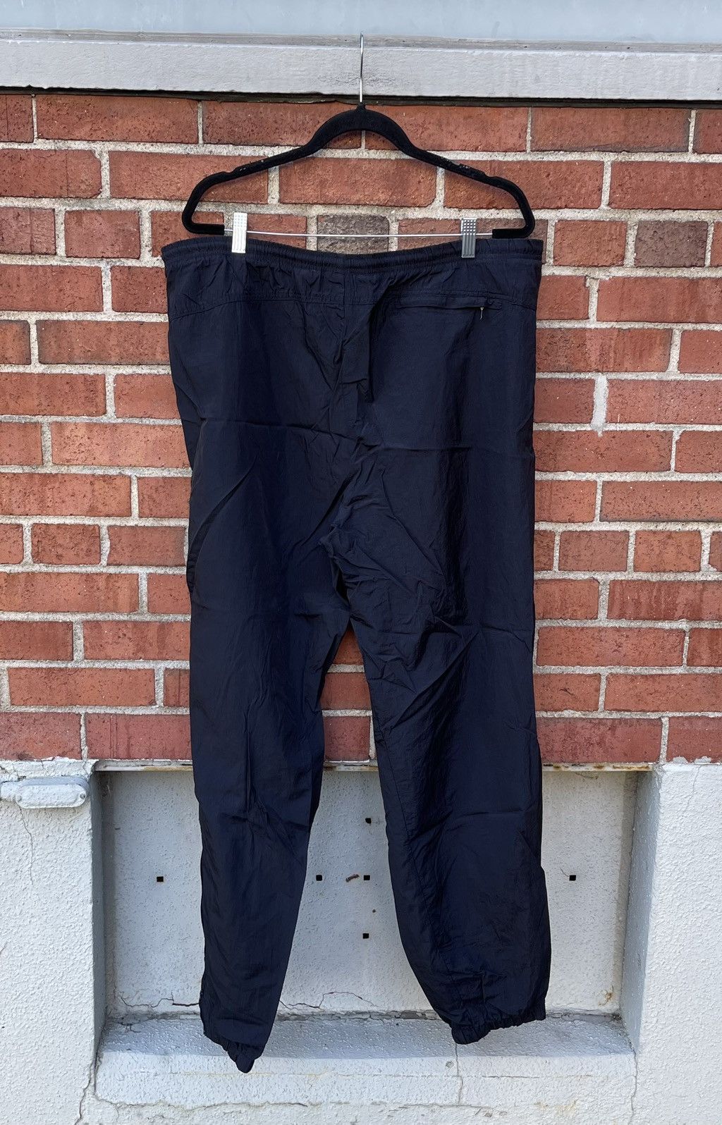 Nike Vintage Nike Track Pants Jogger Tonal Nylon Black 90s Size US 40 / EU 56 - 4 Thumbnail