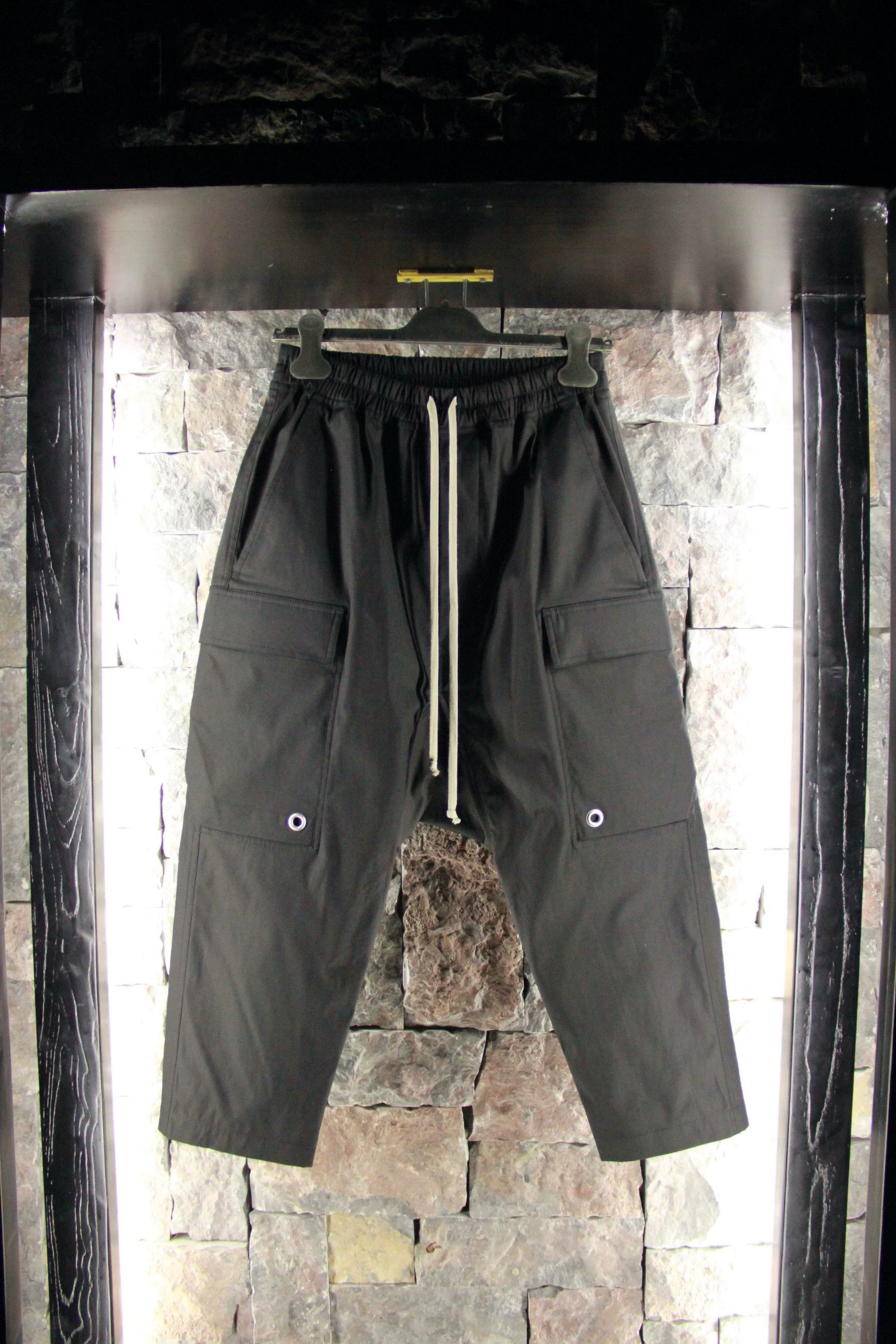 Rick Owens Rick Owens Black Casual Pants Men 34 Size US 34 / EU 50 - 1 Thumbnail