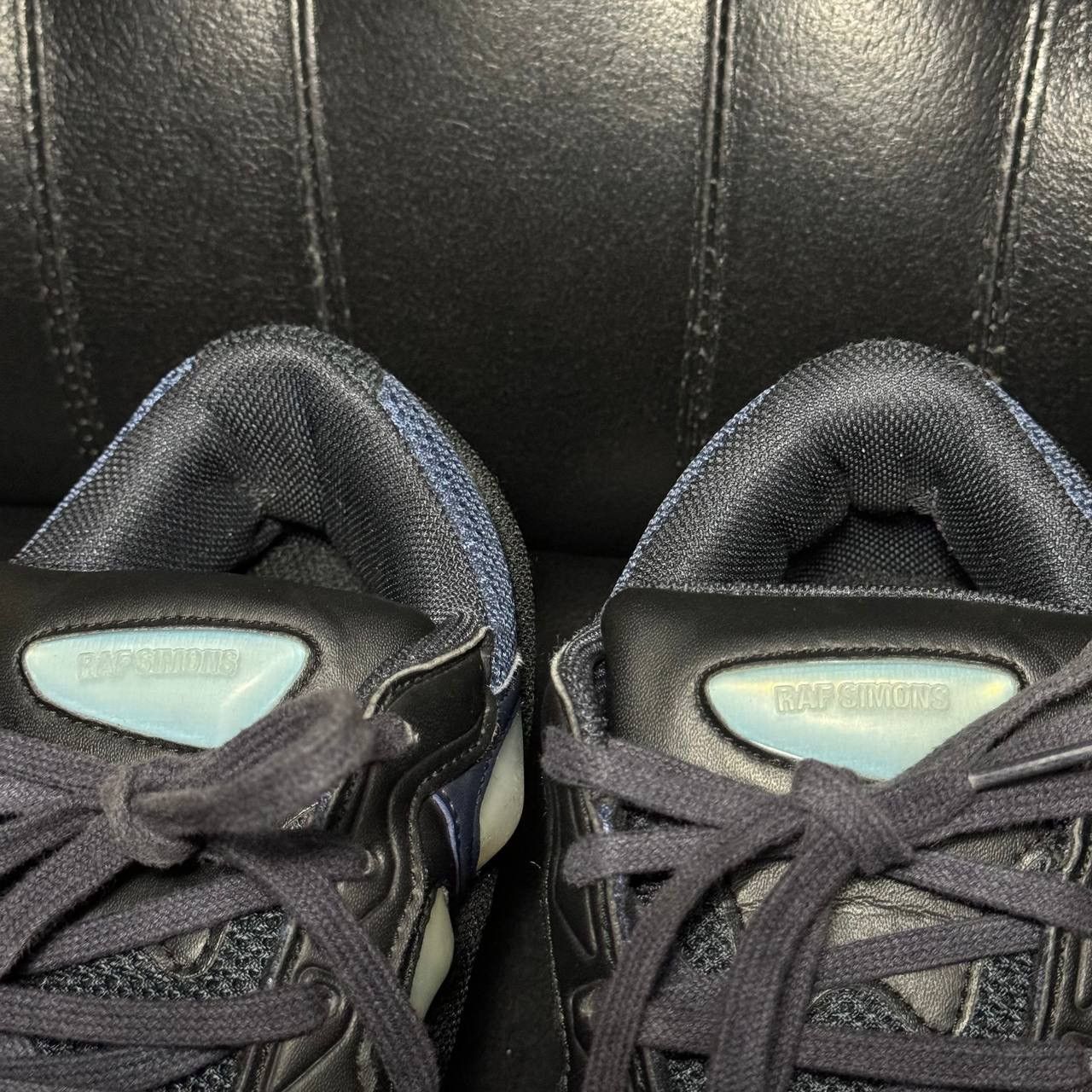 Adidas × Raf Simons Adidas Raf Simons Ozweego Night Marine Size US 8 / EU 41 - 8 Thumbnail