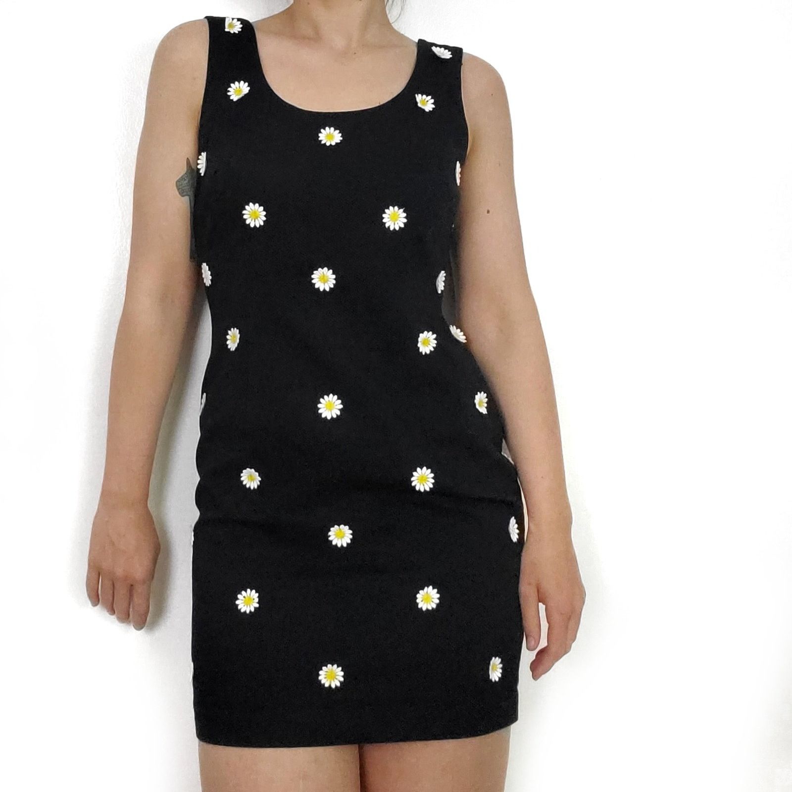 Laundry by Shelli Segal Shelli Segal Laundry Vintage 90s Daisy Mini Dress 8 Size M / US 6-8 / IT 42-44 - 3 Thumbnail