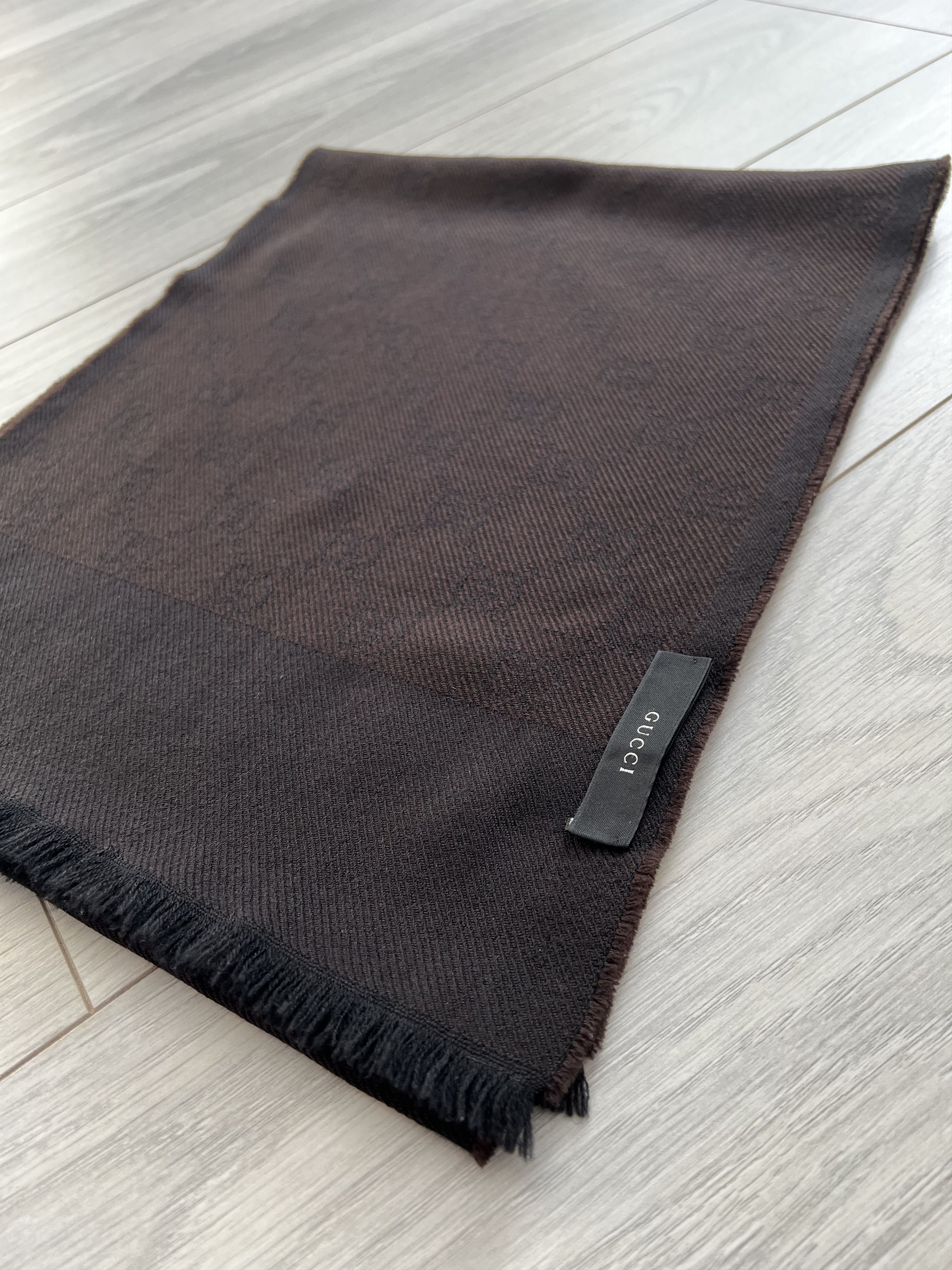 Gucci Gucci 100% Wool Scarf GG Logo Monogram Made in Italy Size ONE SIZE - 2 Thumbnail