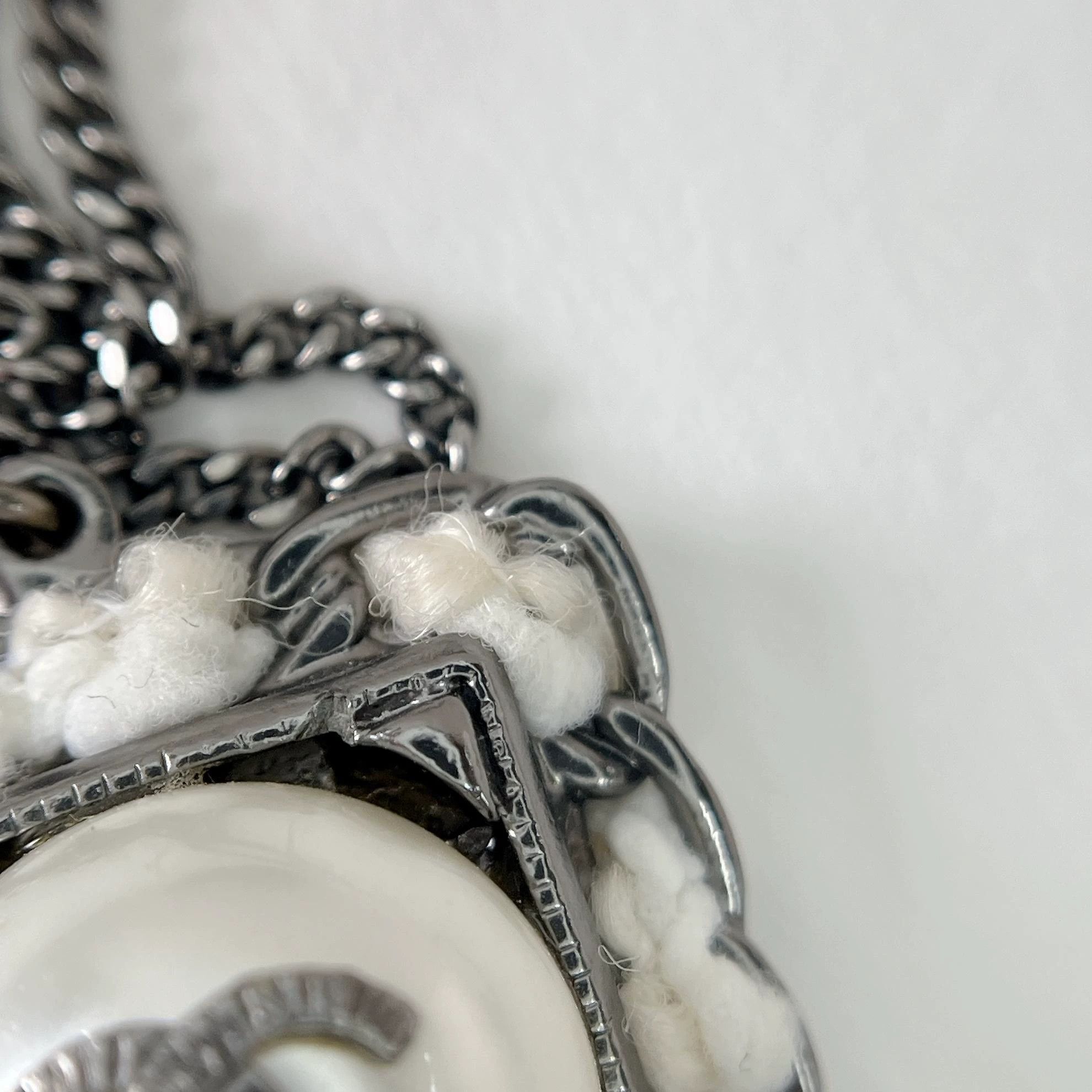 Chanel Chanel Pearl Necklace 0975 Size ONE SIZE - 5 Thumbnail