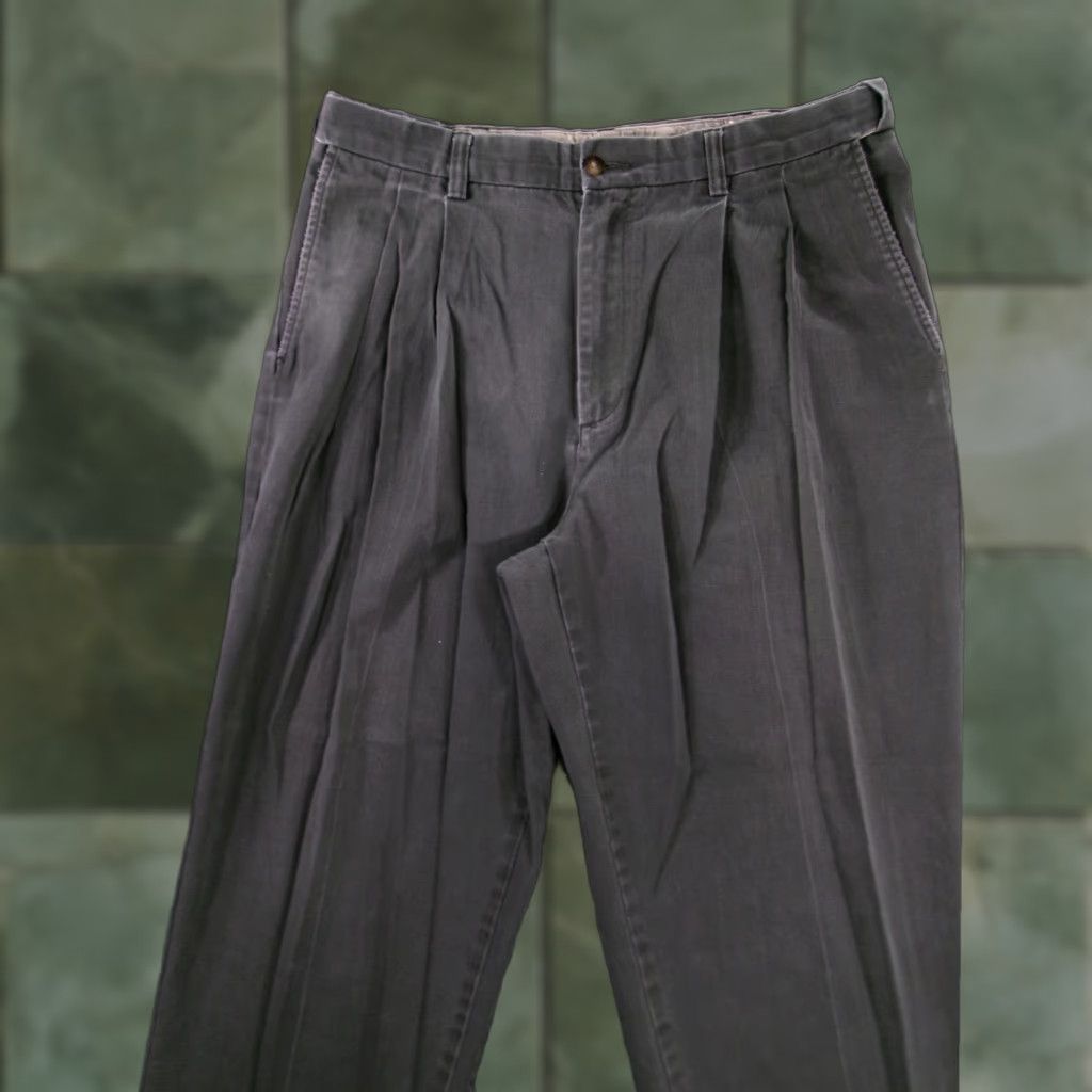 Croft & Barrow VINTAGE Croft Barrow Pants Mens 36X29 Gray Pleated Distressed Classic Workwear Pants Size US 36 / EU 52 - 1 Thumbnail