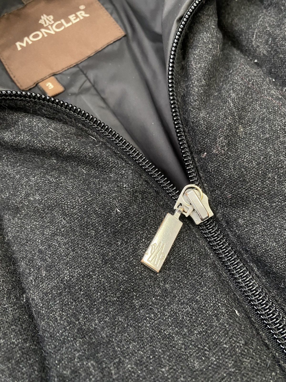 Moncler × Vintage Women’s Vintage Moncler Puffer Down Jacket size 3 Size L / US 10 / IT 46 - 6 Thumbnail